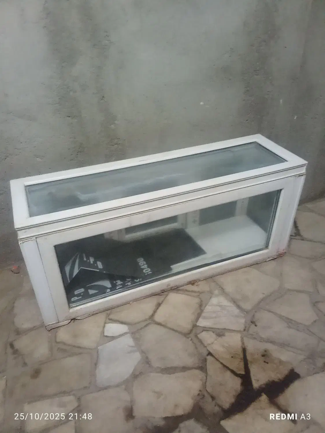 ویترین،سیگارفروشی|بوفه، ویترین، کنسول|قروه, |دیوار