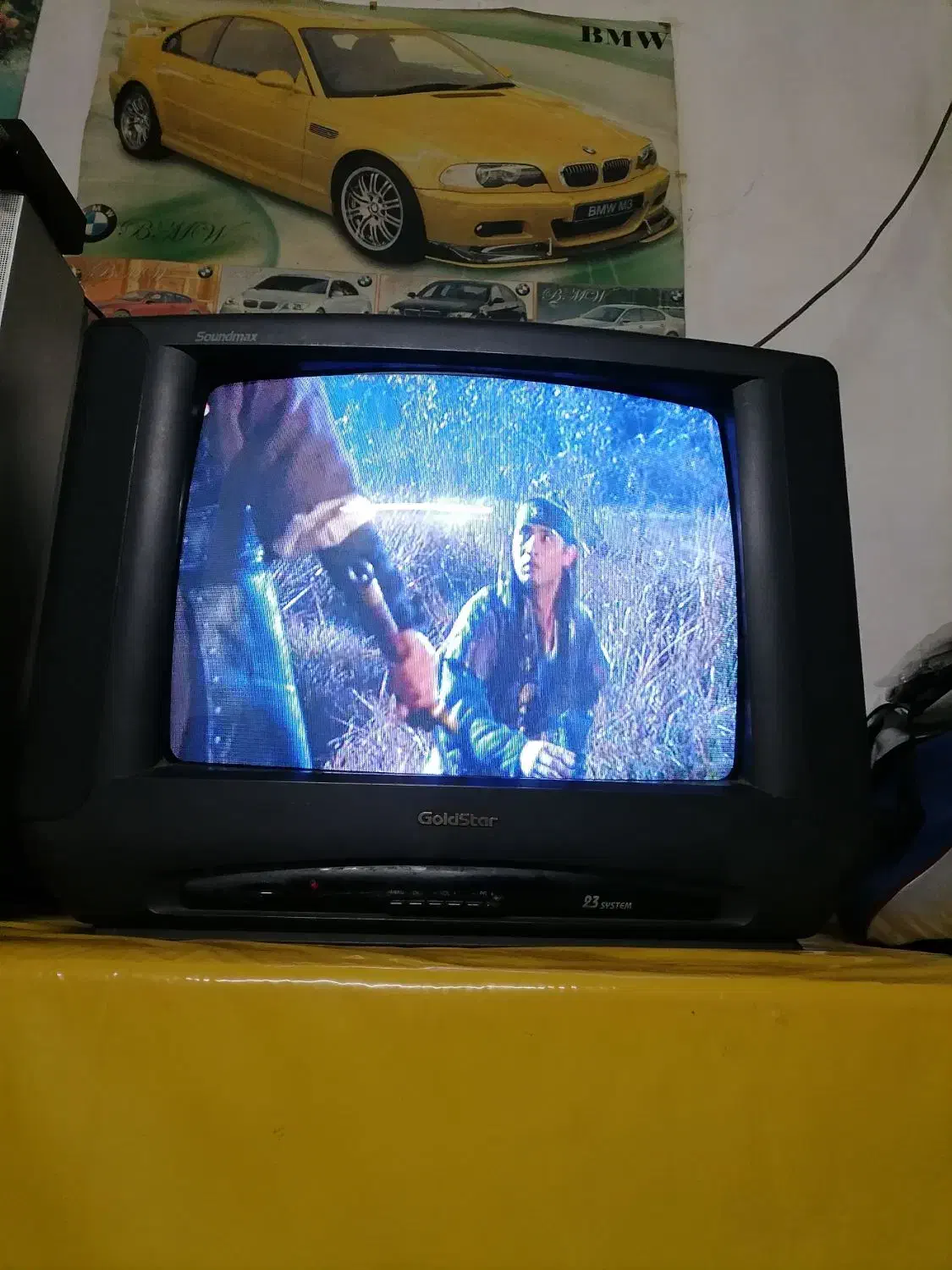 تلوزیون کلدستاردرنوع خودش بهترین کیفت رنگ درمیان|تلویزیون و پروژکتور|رشت, فلسطین|دیوار