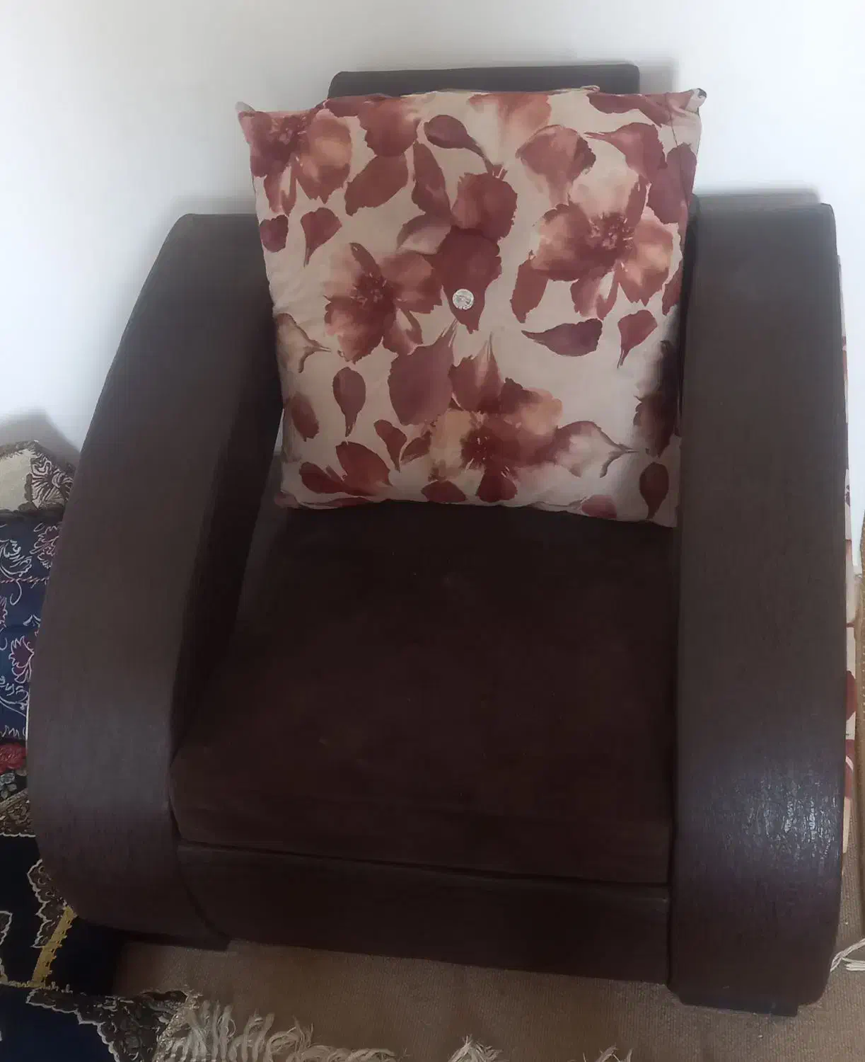 مبل چرم 7نفره|مبلمان خانگی و میز عسلی|زرند, |دیوار