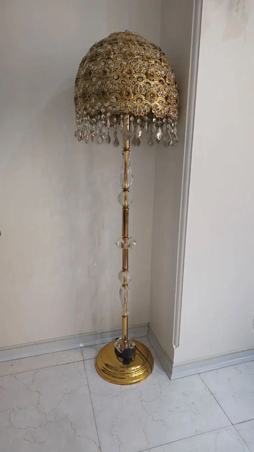 فروش آباژور ایستاده لاکچری|چراغ خواب و آباژور|قدس, شهرک فرزان|دیوار