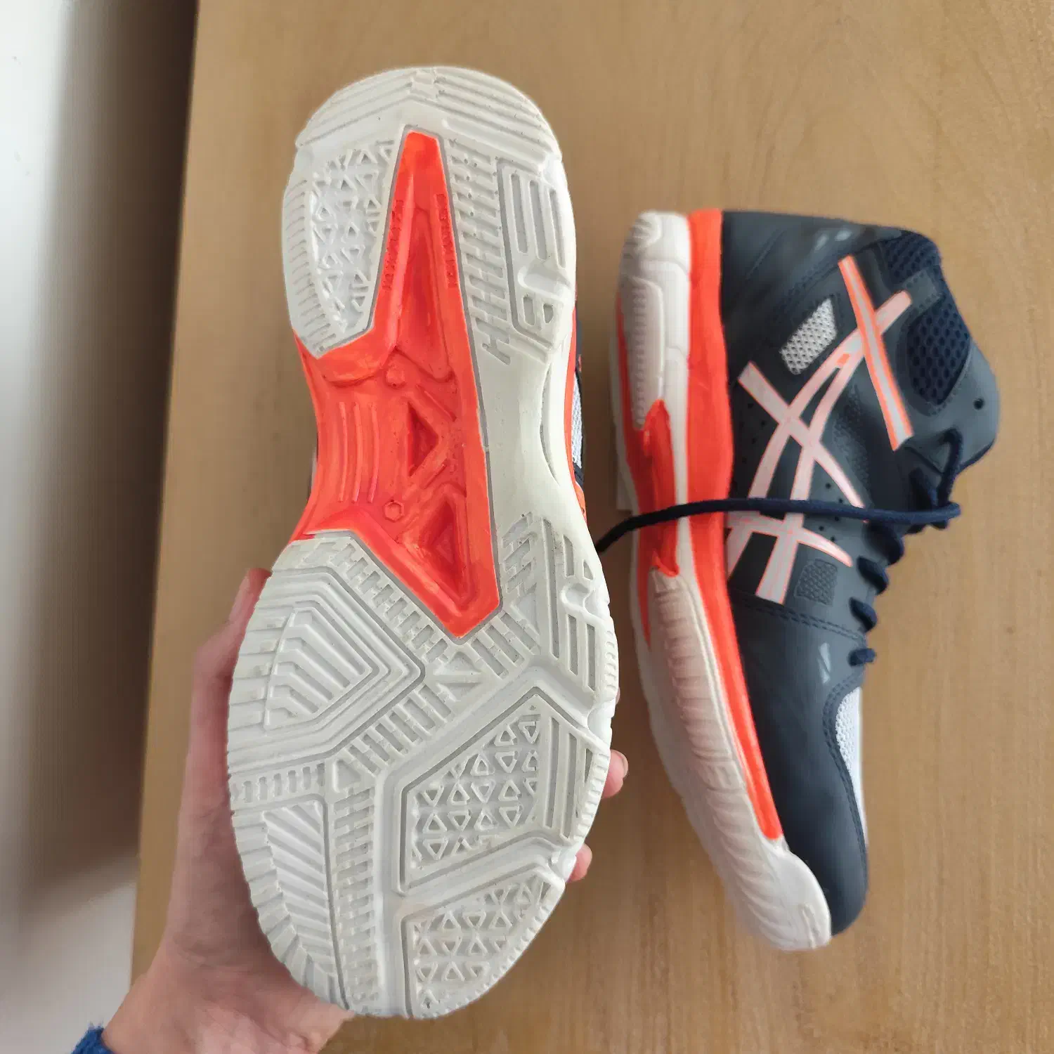 کفش ورزشی سایز ۴۰|کیف، کفش، کمربند|گرگان, |دیوار