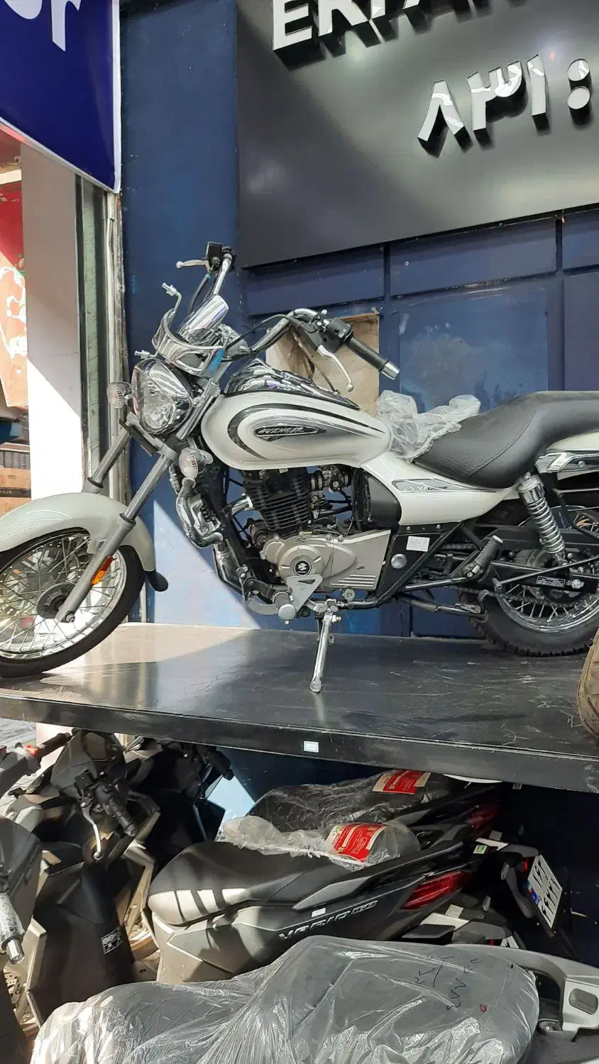 باجاج اونجر ۲۲۰ سی سی bajaj avenger 220 نقدو اقساط|موتورسیکلت|تهران, بهار|دیوار