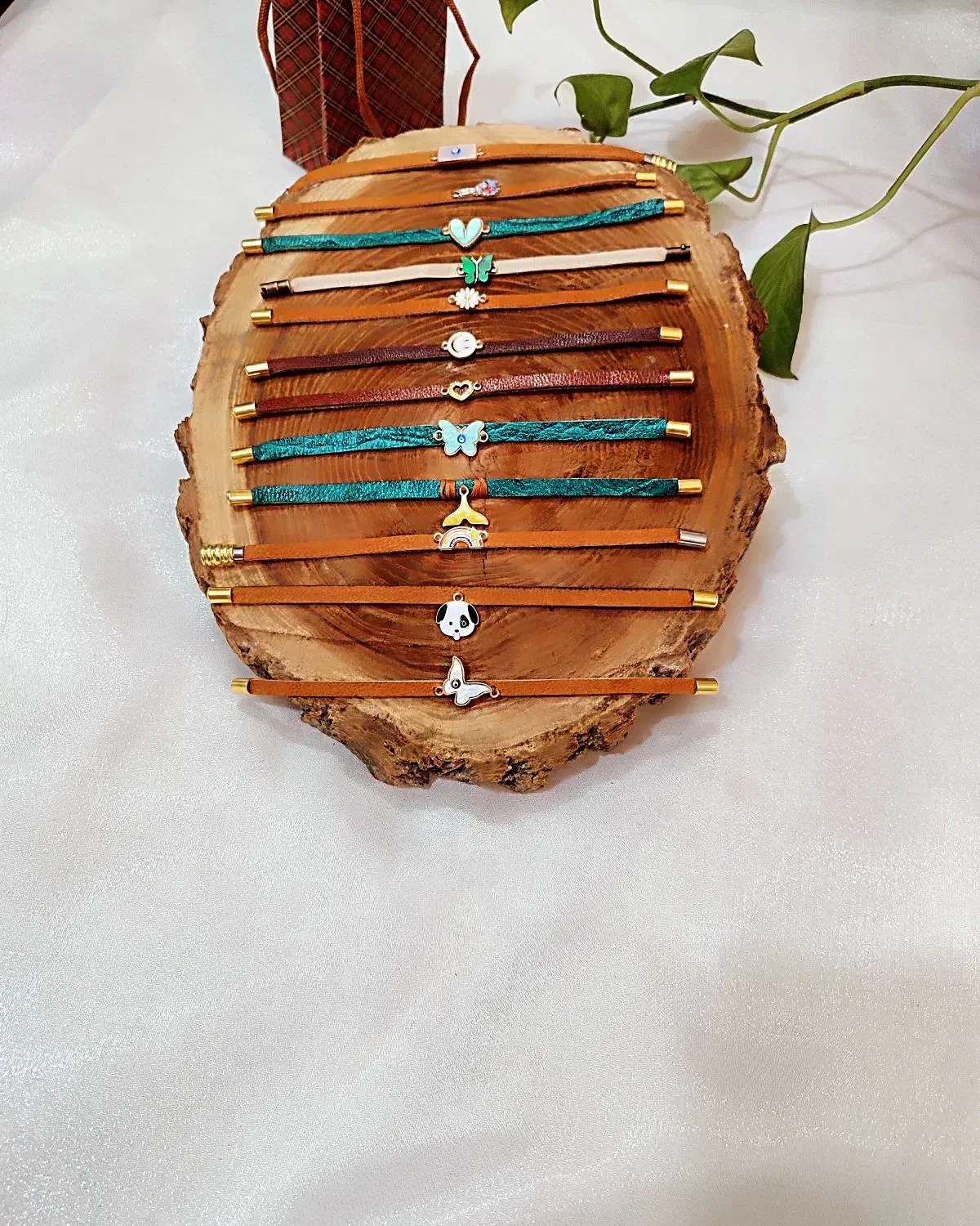 دستبند چرم طبیعی|بدلیجات|مشهد, بهاران|دیوار