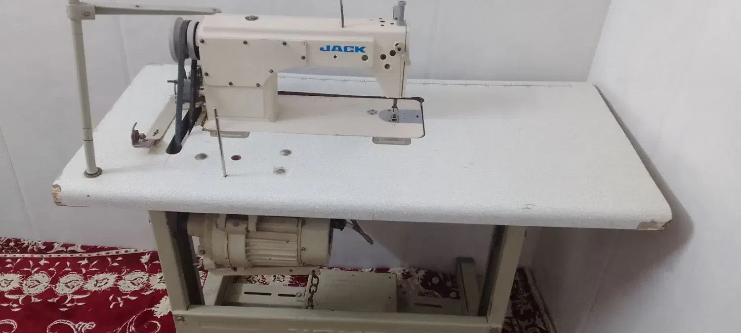 چرخ خیاطی|چرخ خیاطی و ریسندگی|قنوات, |دیوار