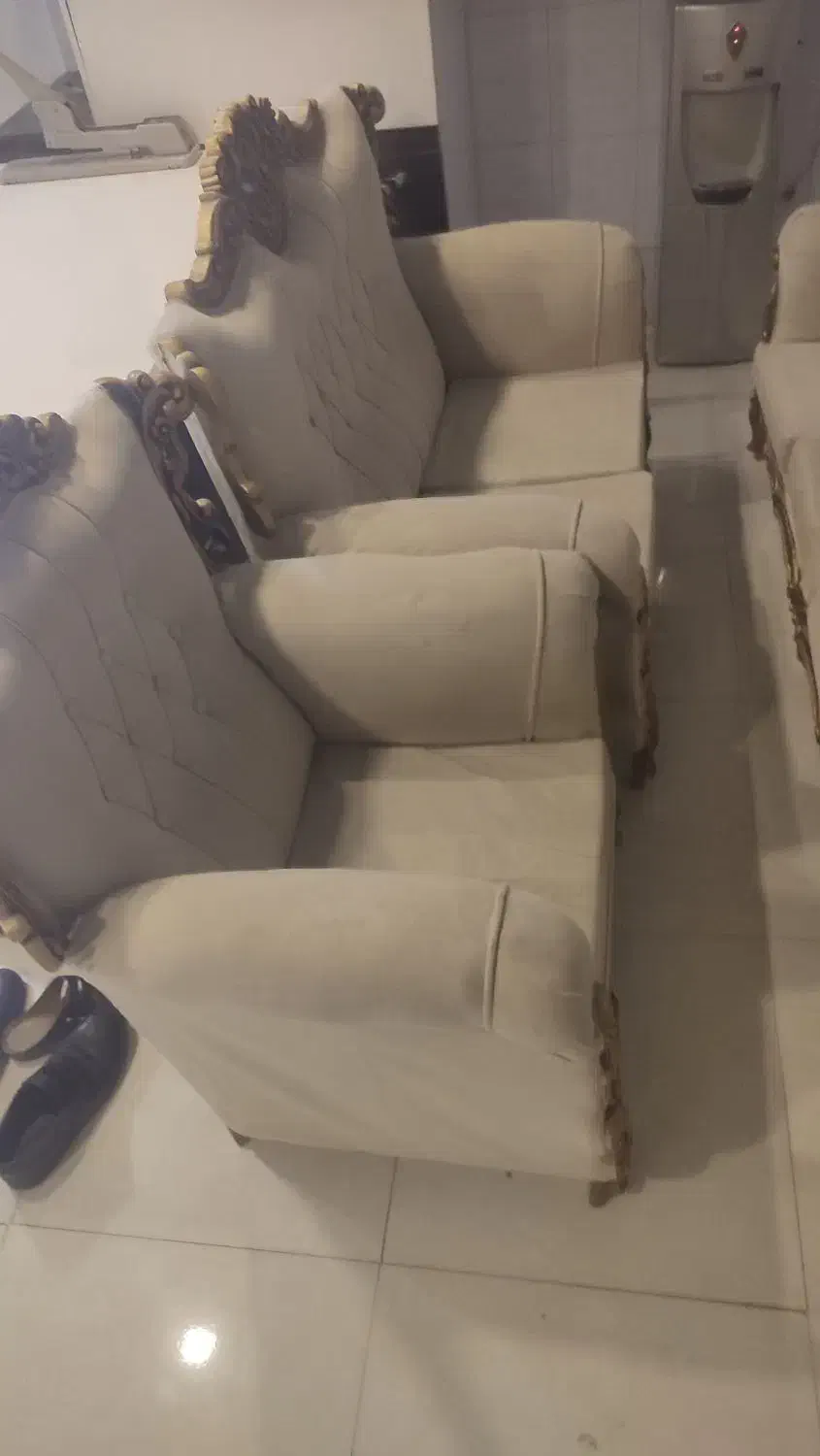 مبل در حد نو بود تو انباری بودن در حد نو هستن|مبلمان خانگی و میز عسلی|خرمآباد, |دیوار