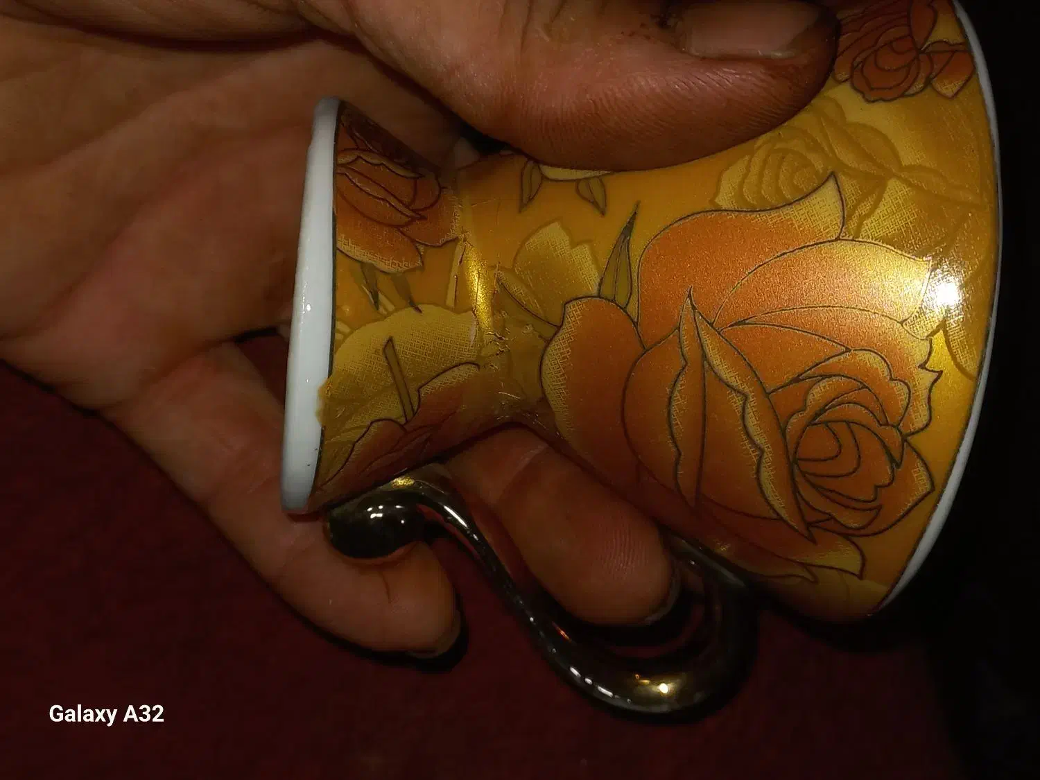 فنجان طلاکوب ۲۴عیار. ژاپنی|کلکسیون اشیاء عتیقه|آستانه اشرفیه, |دیوار