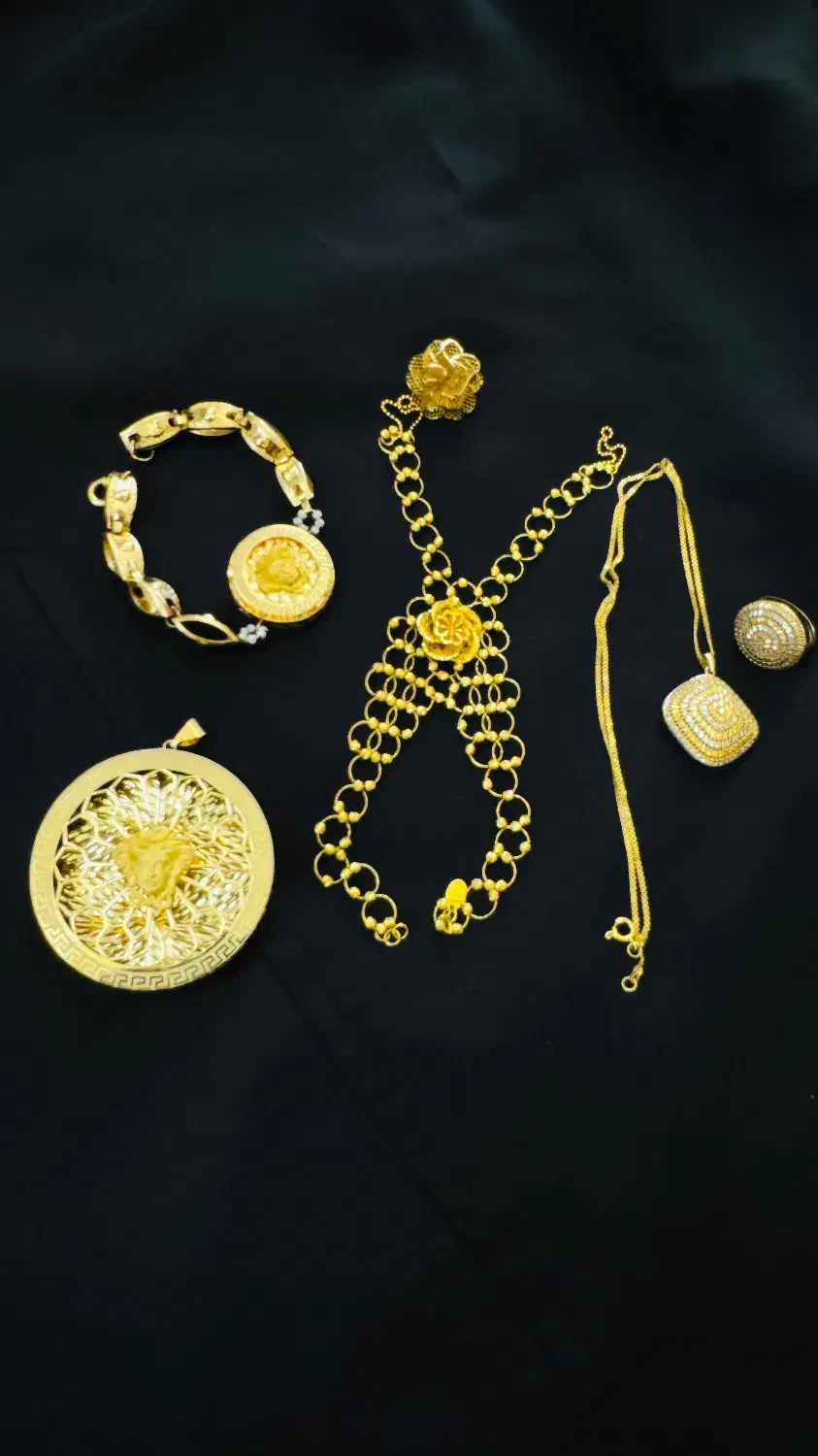 فروش طلای لوکس نو نو بدون استفاده دهدشت|جواهرات|دهدشت, |دیوار