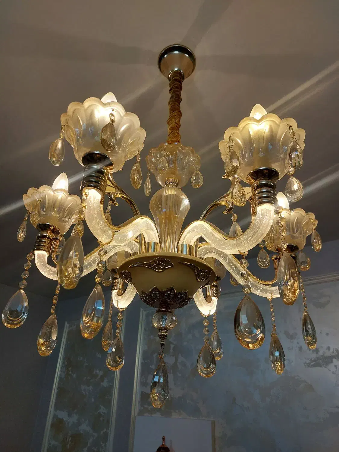 لوستر وارداتی ۶ شاخه|لوستر و چراغ آویز|تهران, اختیاریه|دیوار