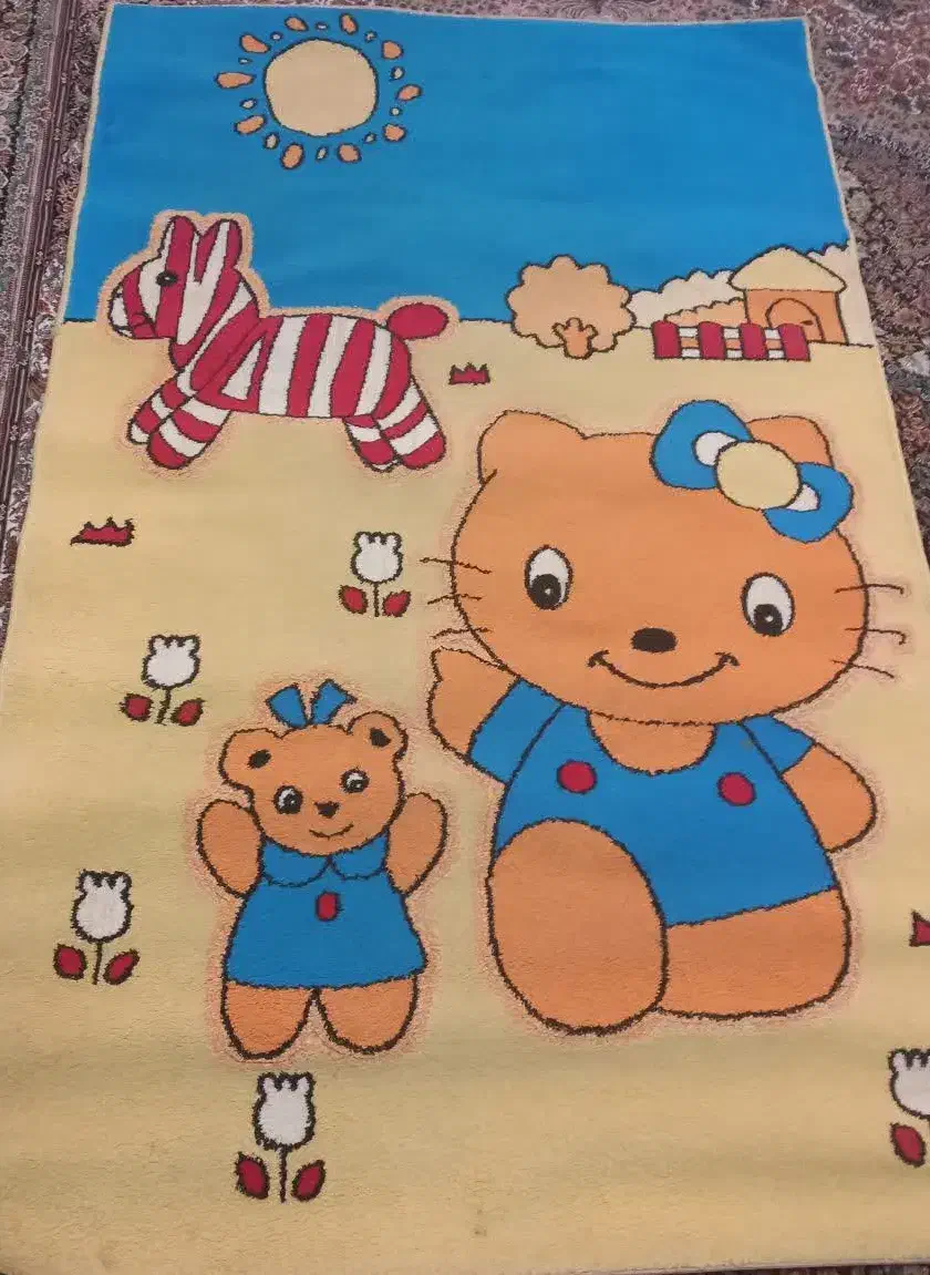 فرش کودک|فرش|قرچک, میرزائی شمالی|دیوار