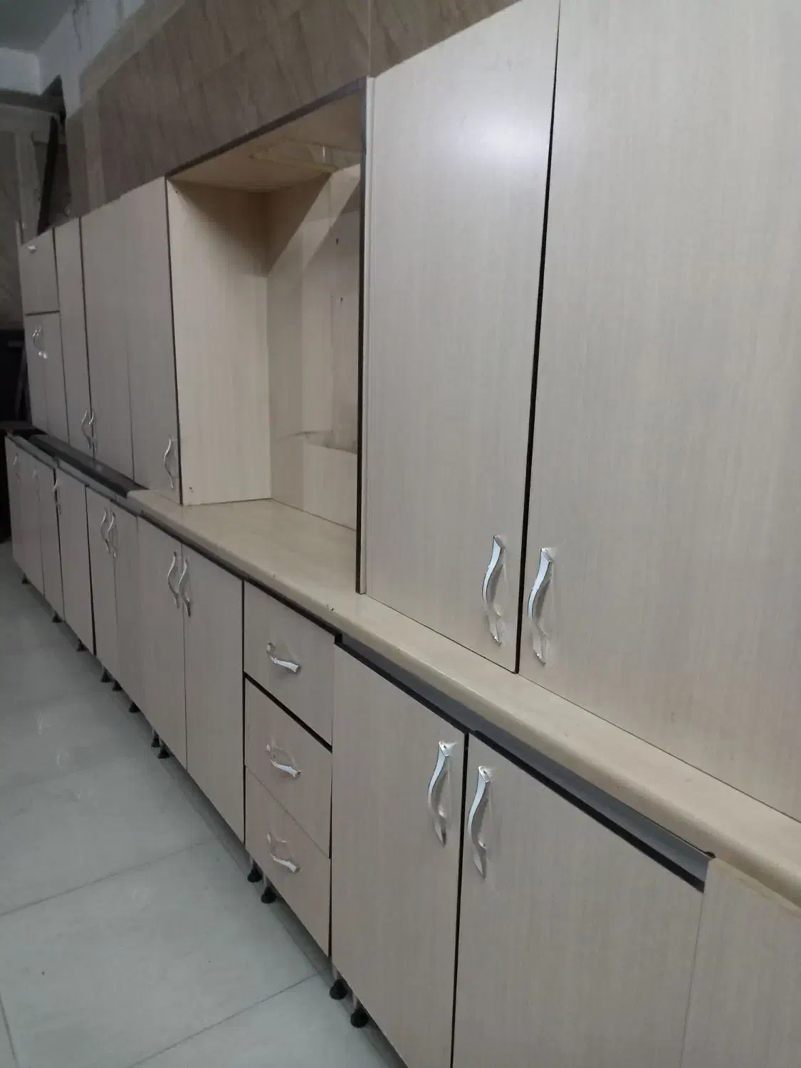 کابینت دست دوم بدنه فلز در ام دی اف|مصالح و تجهیزات ساختمان|تهران, شهرک ابوذر|دیوار