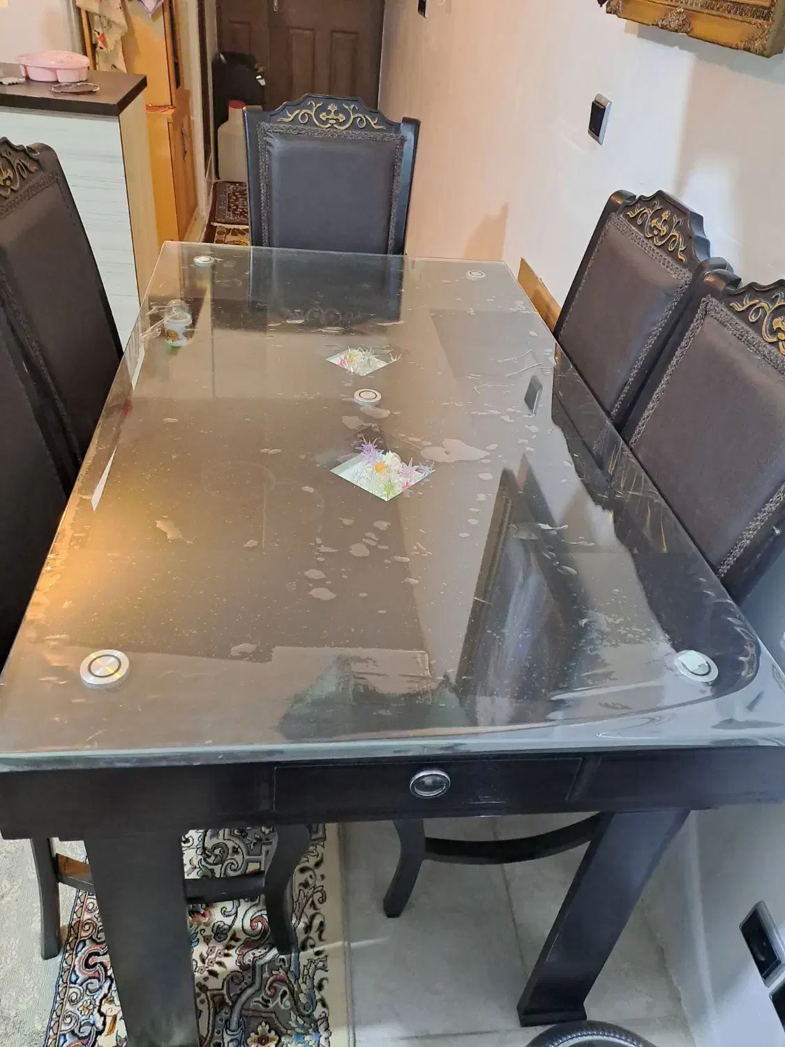 میز نهار خوری ۶ نفره در حد نو|میز و صندلی غذاخوری|بجنورد, |دیوار