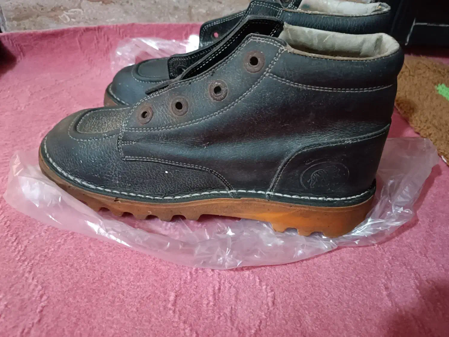 کفش کار چرم|کیف، کفش، کمربند|زاهدان, |دیوار