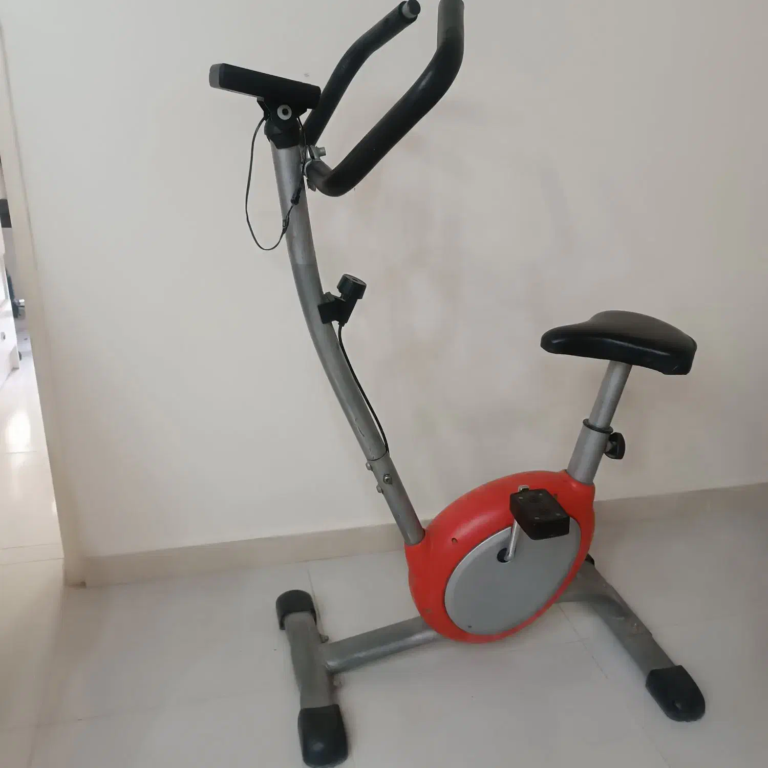 دوچرخه ورزشی سبک تایوانی|تجهیزات ورزشی|ری, دولت‌آباد|دیوار