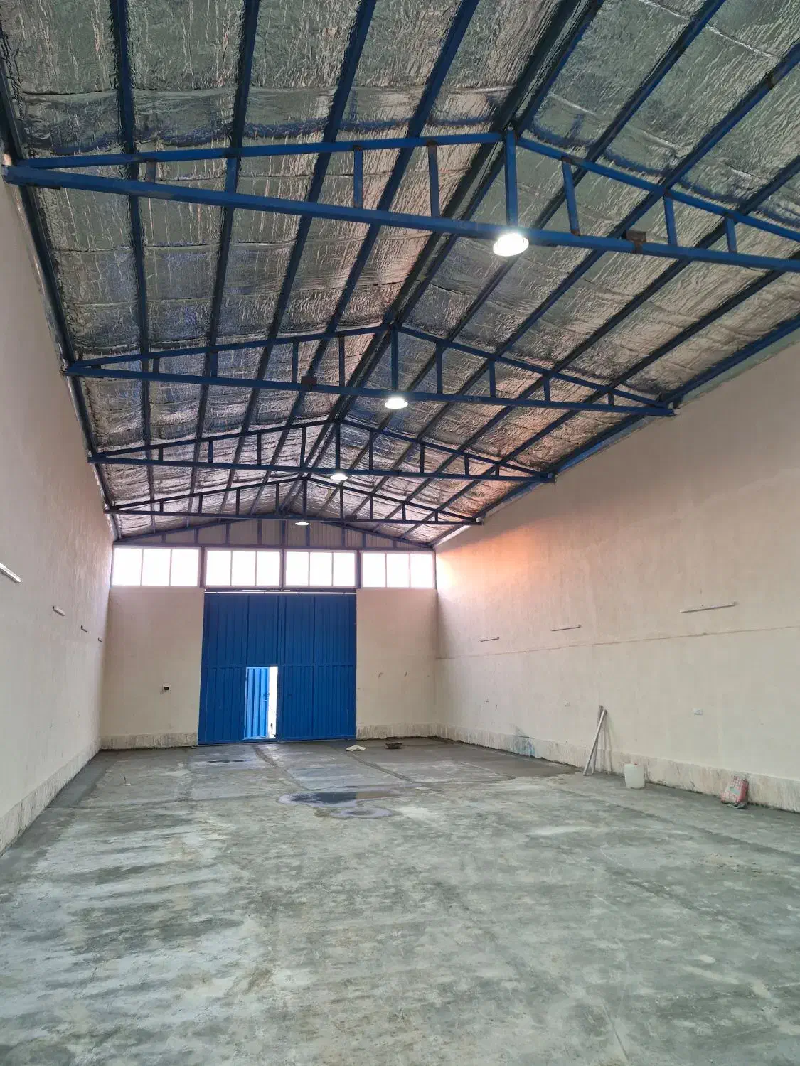 سوله ۲۶۰ مترگاوخانه|فروش دفتر صنعتی، کشاورزی، تجاری|اراک, |دیوار