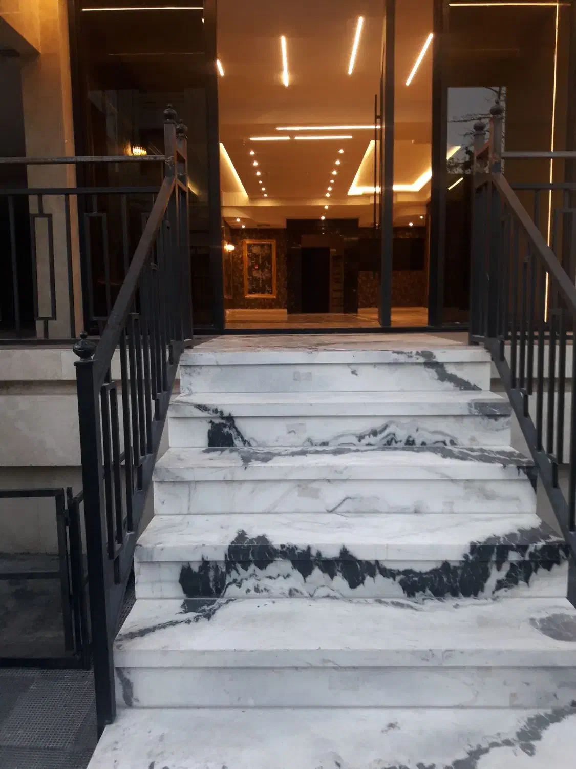 آپارتمان ۶۵ متر ظفر