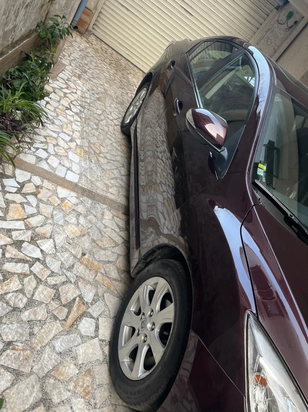 مزدا ۳نیو بی رنگ و ضربه در حد|خودرو سواری و وانت|رشت, بوسار|دیوار