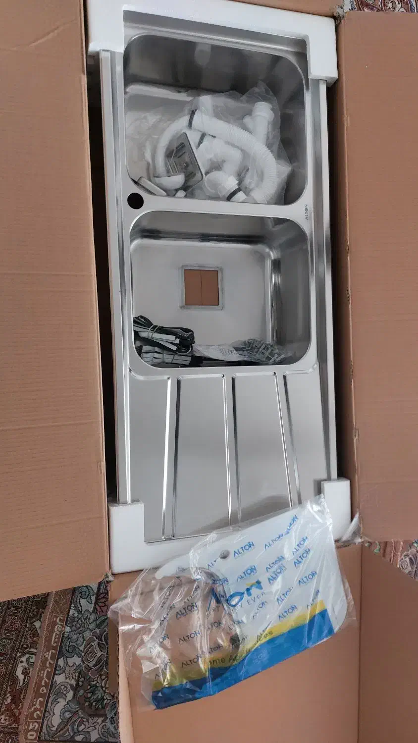 هودوسینک وابگرمکن نو|آبگرمکن، پکیج، شوفاژ|برخوار, |دیوار