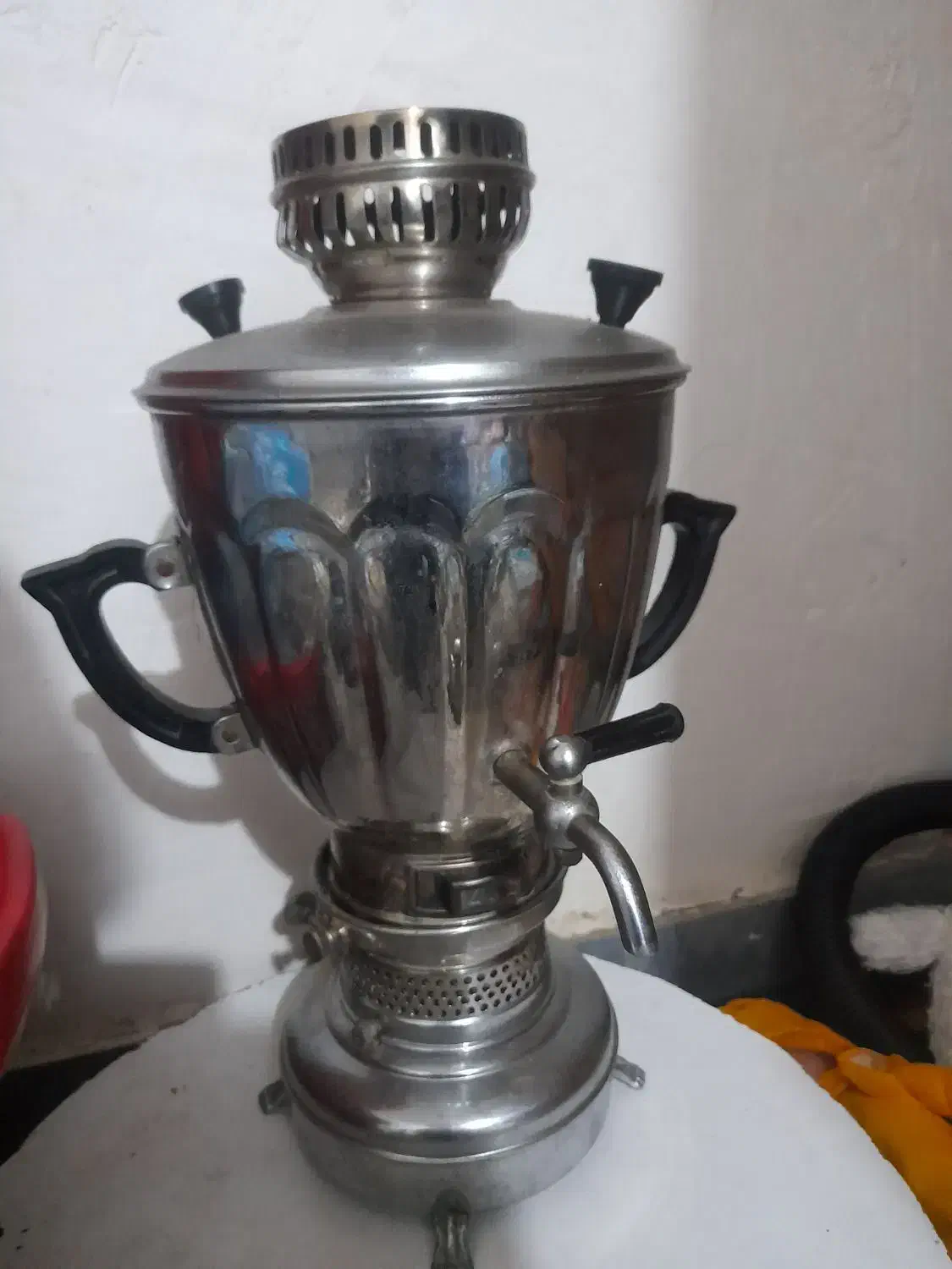 سماور نفتی  قدیمی|سماور، چای‌ساز، قهوه‌ساز|شوش, |دیوار