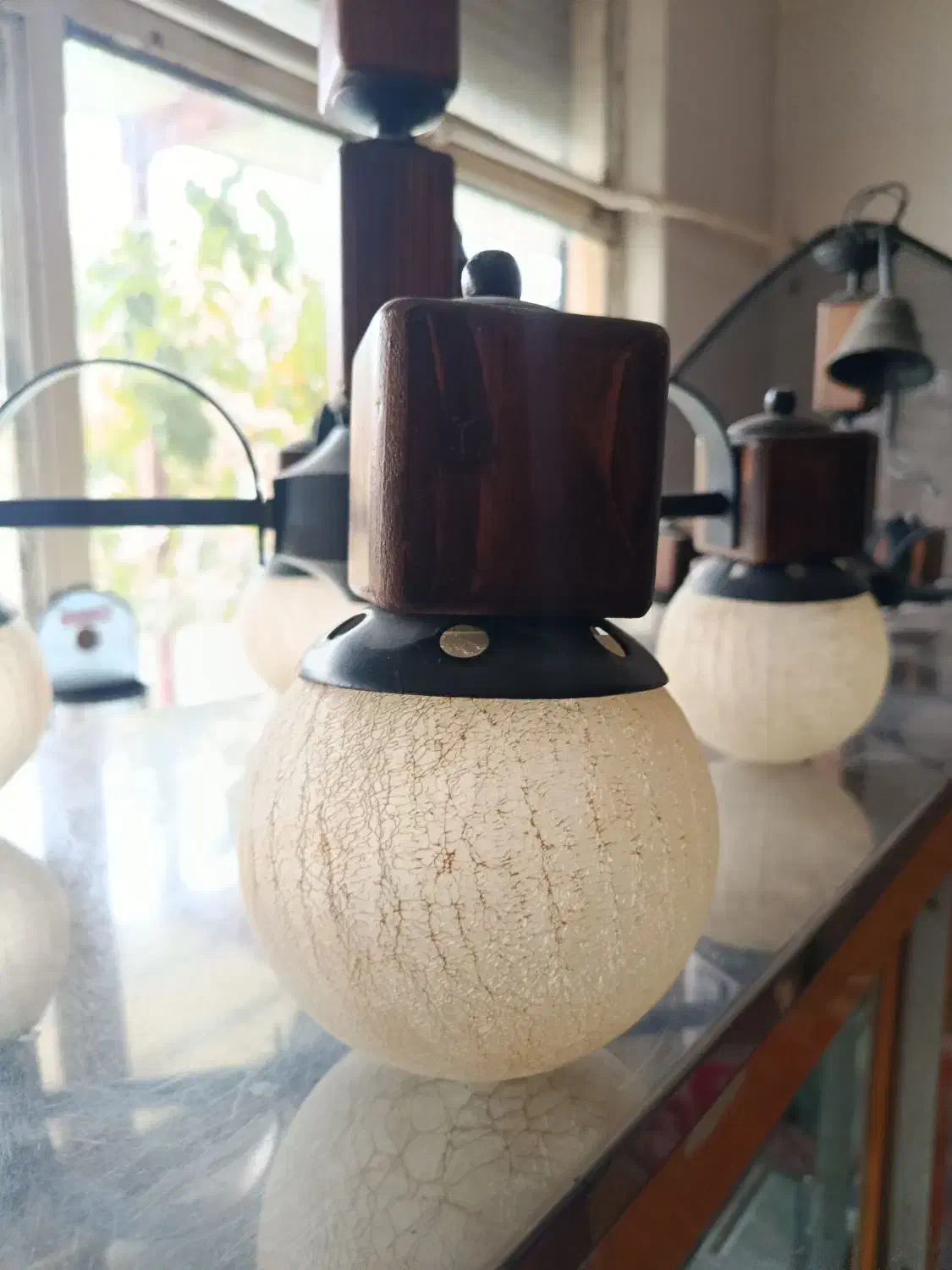 دو عدد لوستر در حد نو|لوستر و چراغ آویز|سنندج, |دیوار