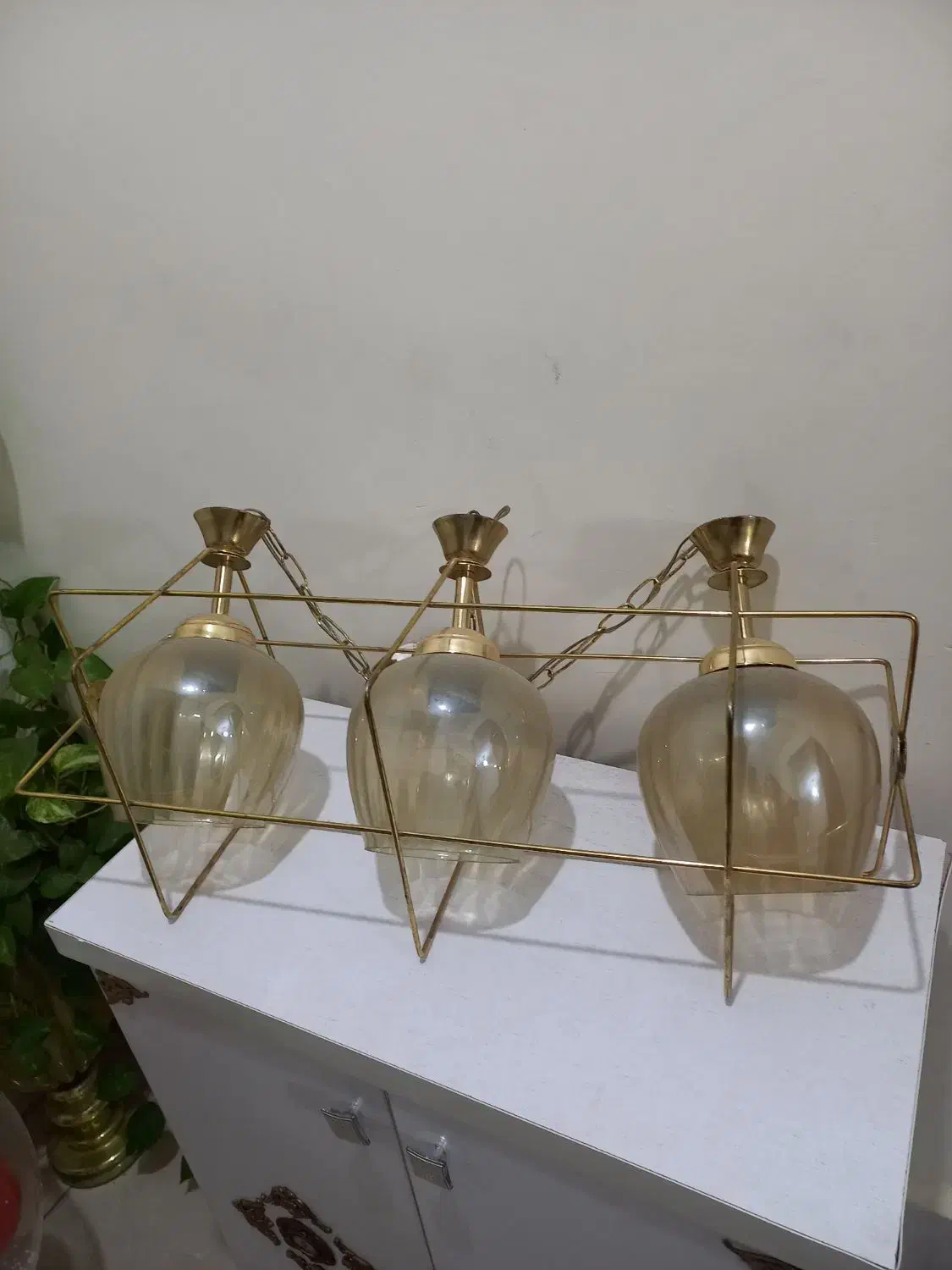 لوستر سالم استفاده شده ولی تمیز وسالم|لوستر و چراغ آویز|فردیس, شهرک شهید حسینی|دیوار