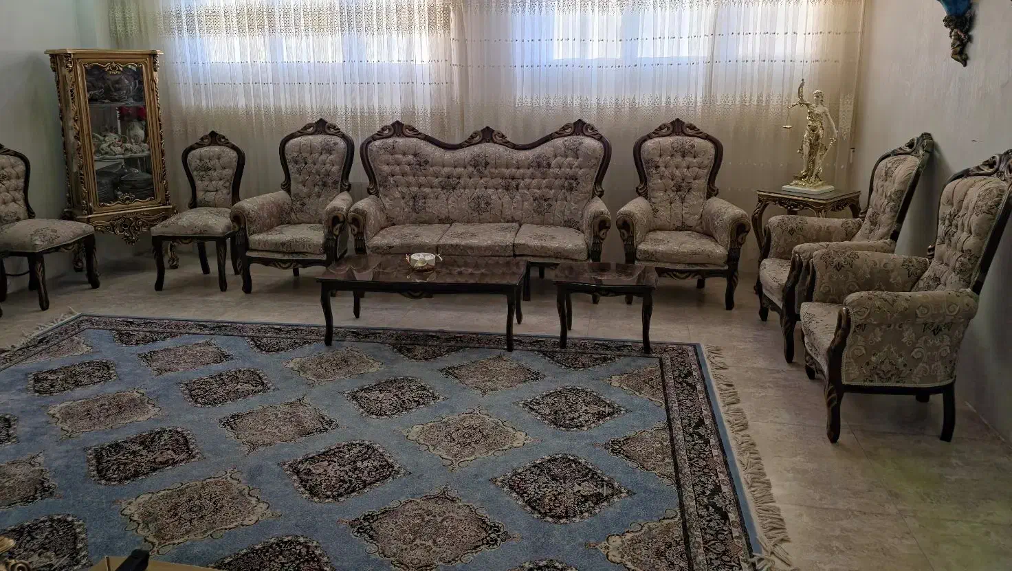 کیفیت عالی کاملا سالم به علت مهاجرت|مبلمان خانگی و میز عسلی|گلبهار, شهر جدید گلبهار|دیوار