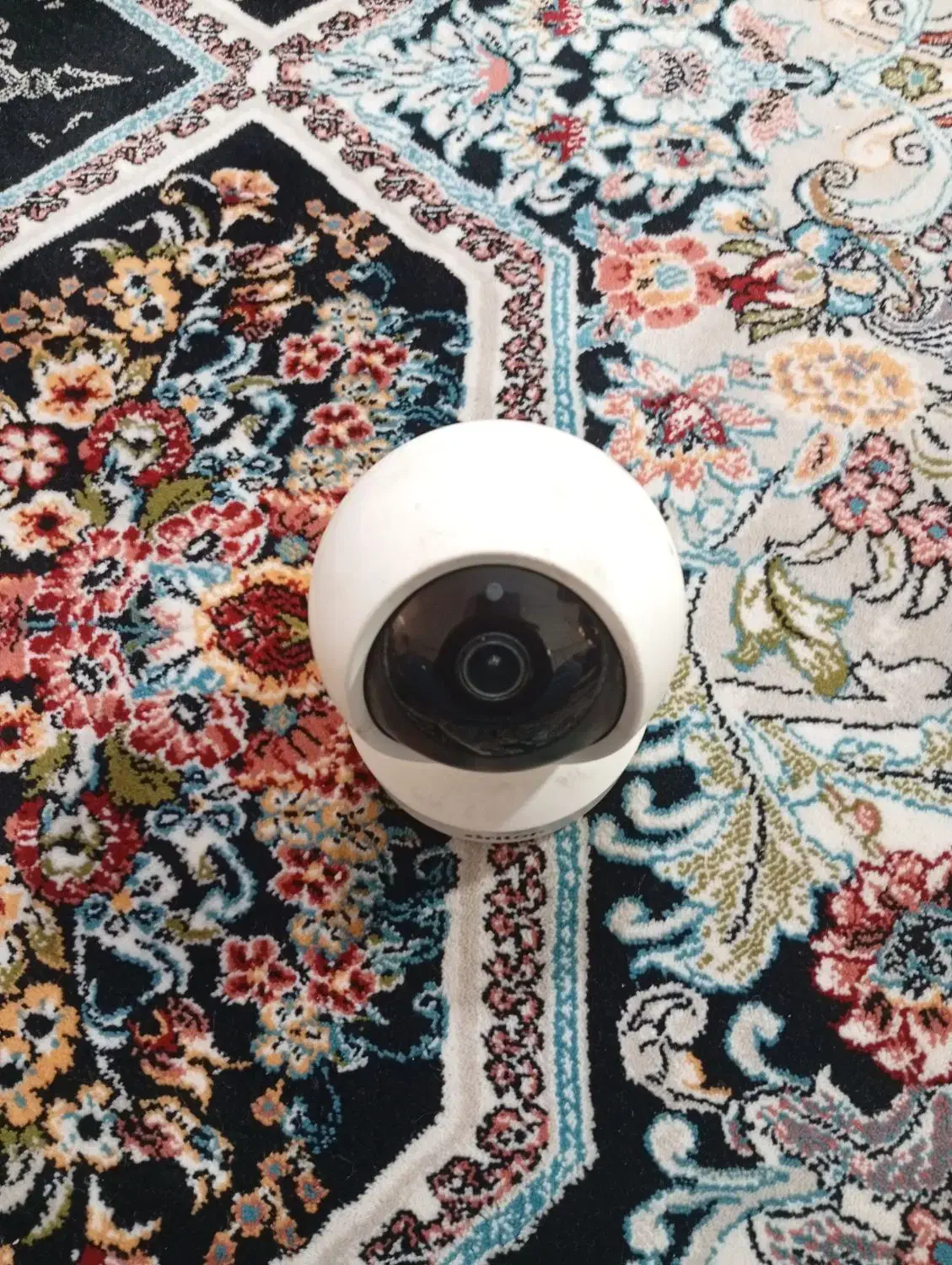 دوربین مداربسته|دوربین مداربسته|چهارباغ, |دیوار