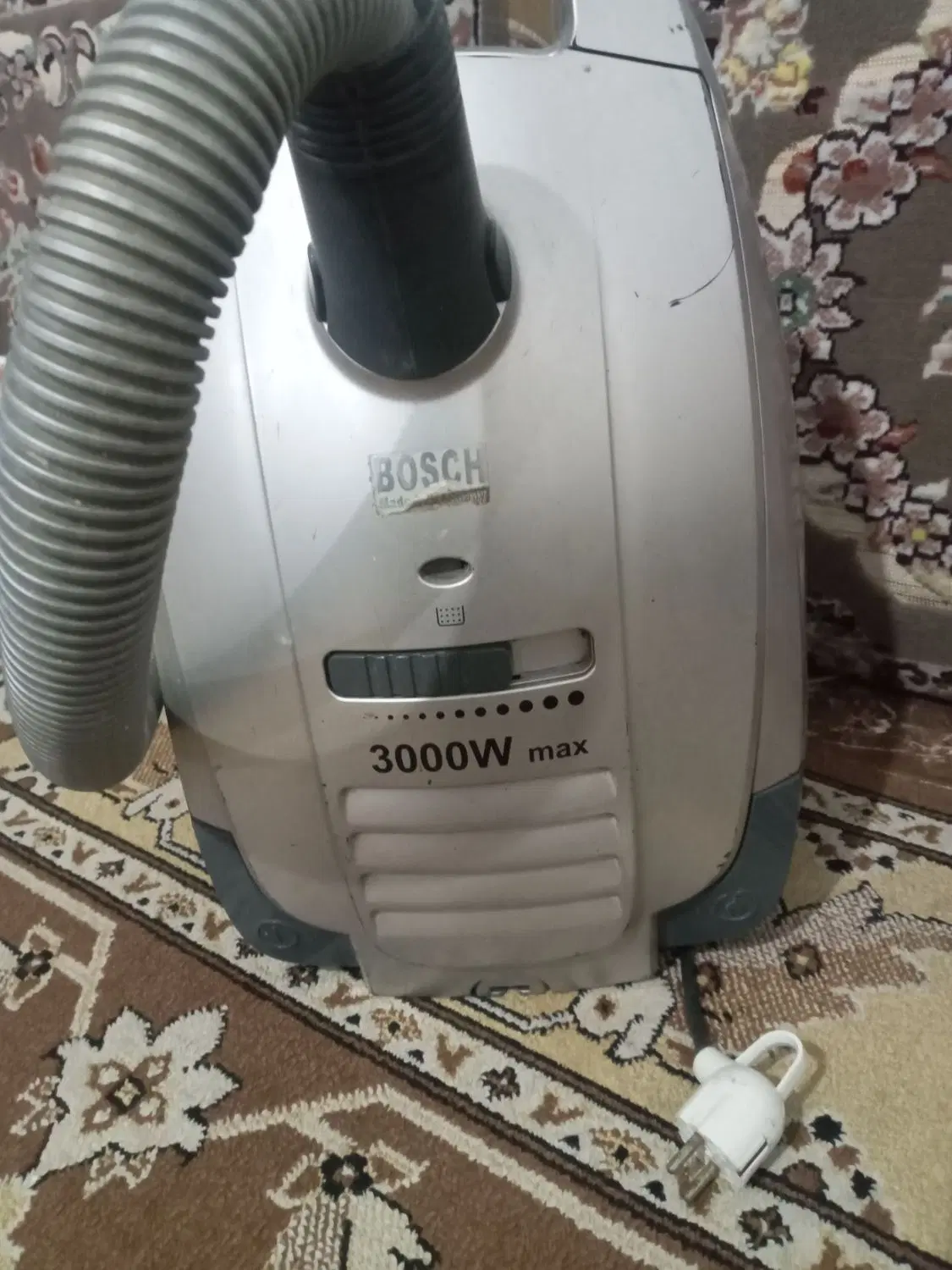 جارو برقی بوش|جاروبرقی، جارو شارژی، بخارشو|تهران, علایین|دیوار