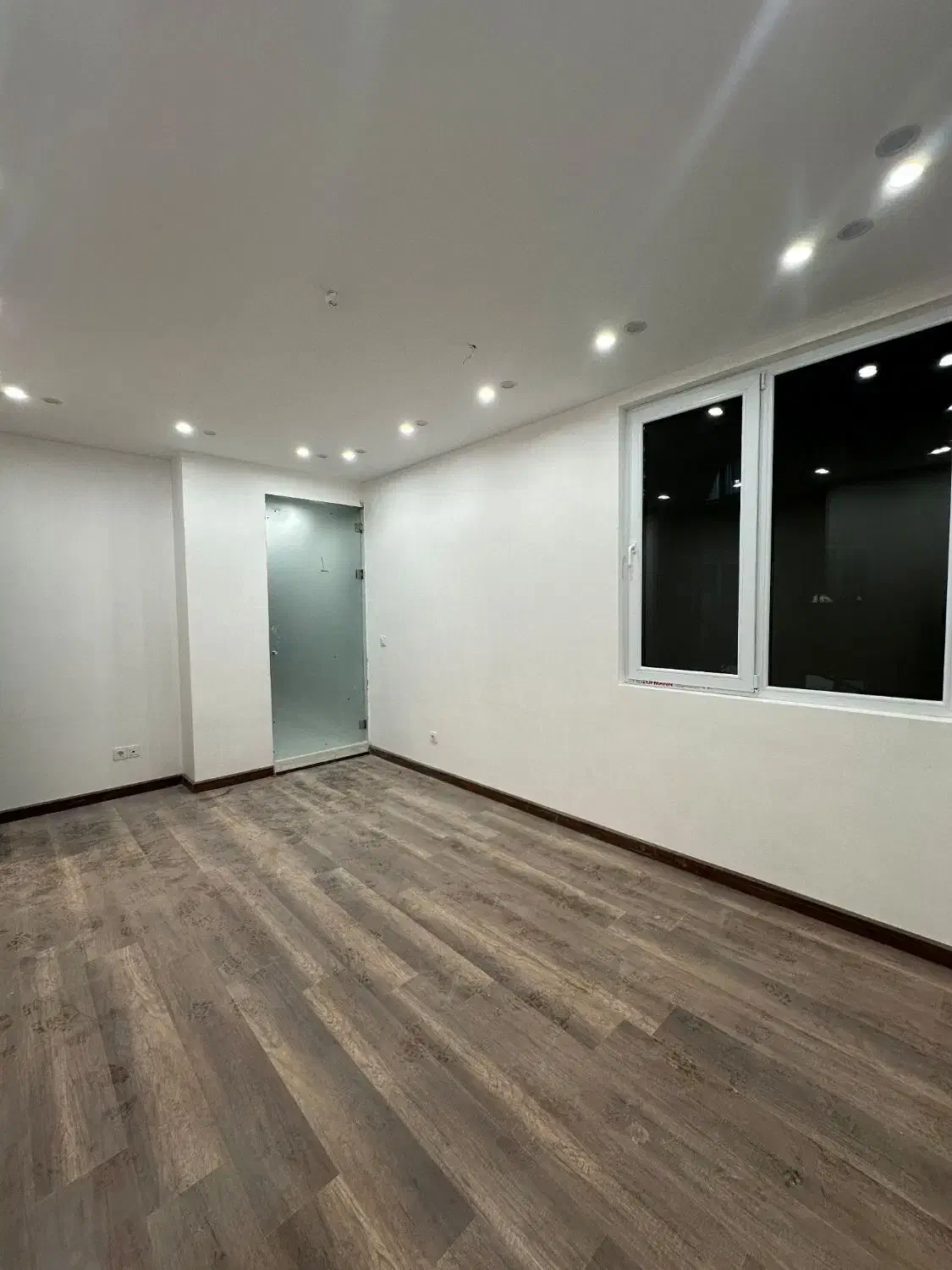 آپارتمان کلیدنخورده/امیرالمومنین/استخر دار|فروش آپارتمان|کاشان, شهرک سایپا|دیوار