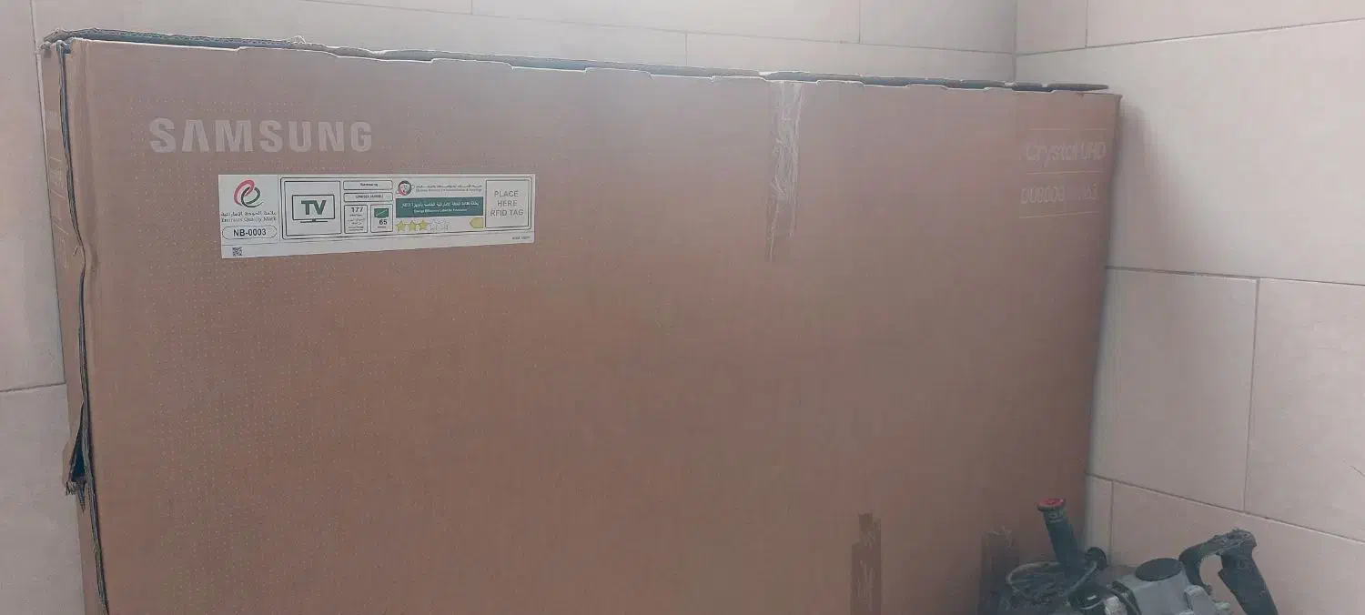 کارتون تلویزیون سامسونگ ۶۵ اینچ|تلویزیون و پروژکتور|تهران, اوقاف|دیوار