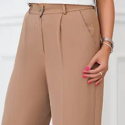 خیاط خانوم کار دائم و محیط امن زنانه|استخدام صنعتی، فنی، مهندسی|نورآباد, |دیوار