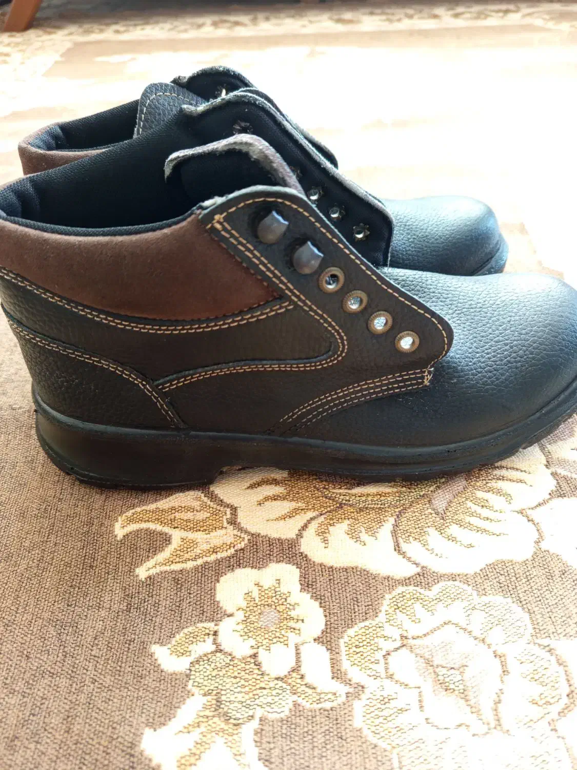 کفش کار ۴۲|کیف، کفش، کمربند|بیرجند, |دیوار