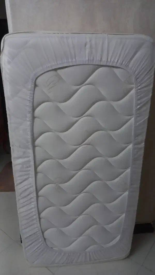 تشک کودک|سرویس روتختی|صومعه‌سرا, |دیوار