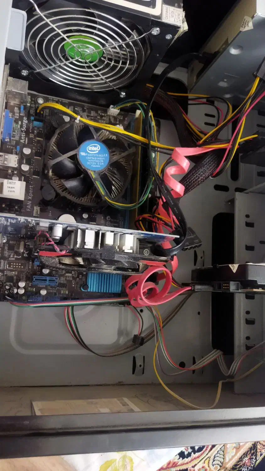 کامپیوتر گیمینگ|رایانه رومیزی|نهاوند, |دیوار