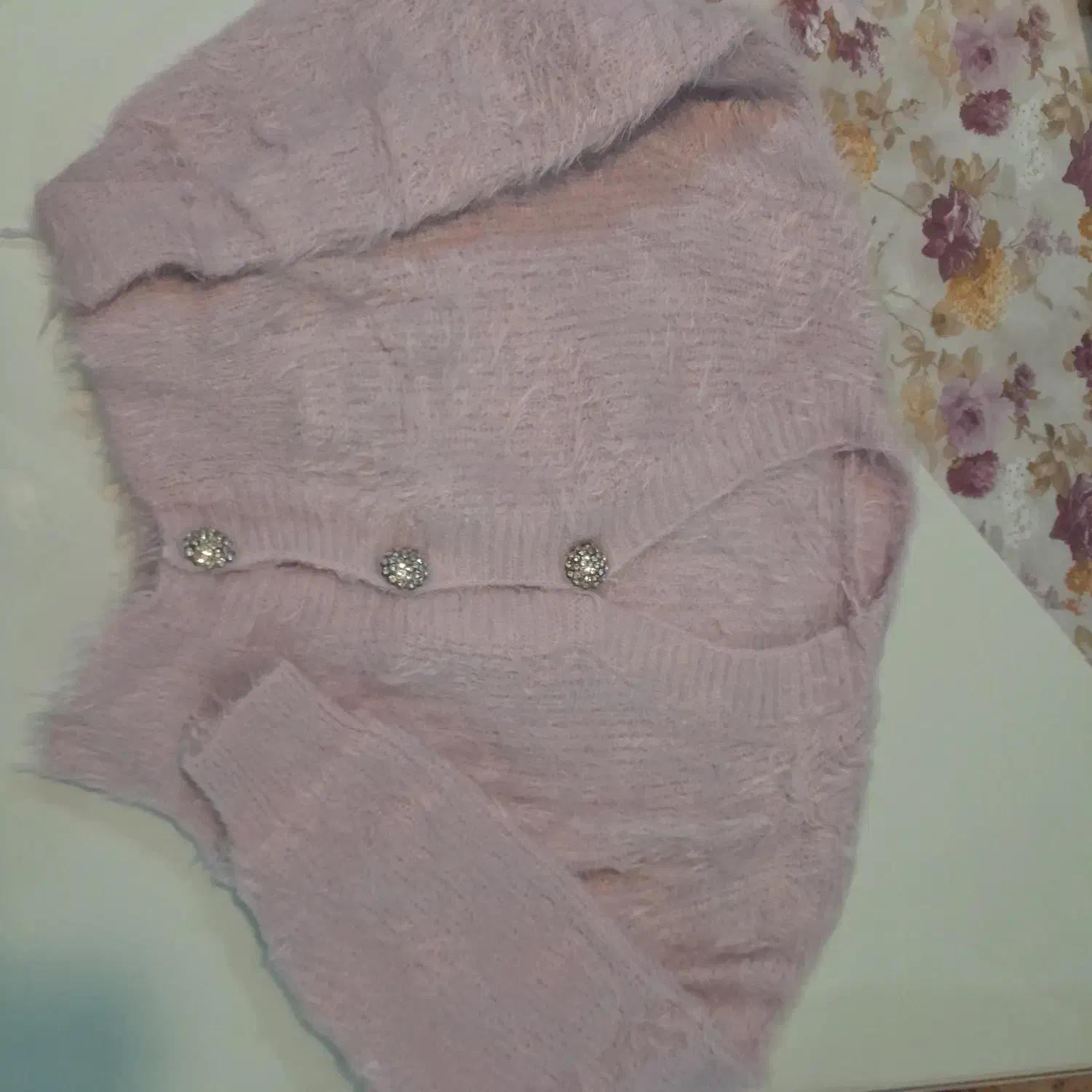 تعدادی لباس بافت نو زمستونی و پاییزه قیمت مناسب|لباس|رشت, منظریه|دیوار