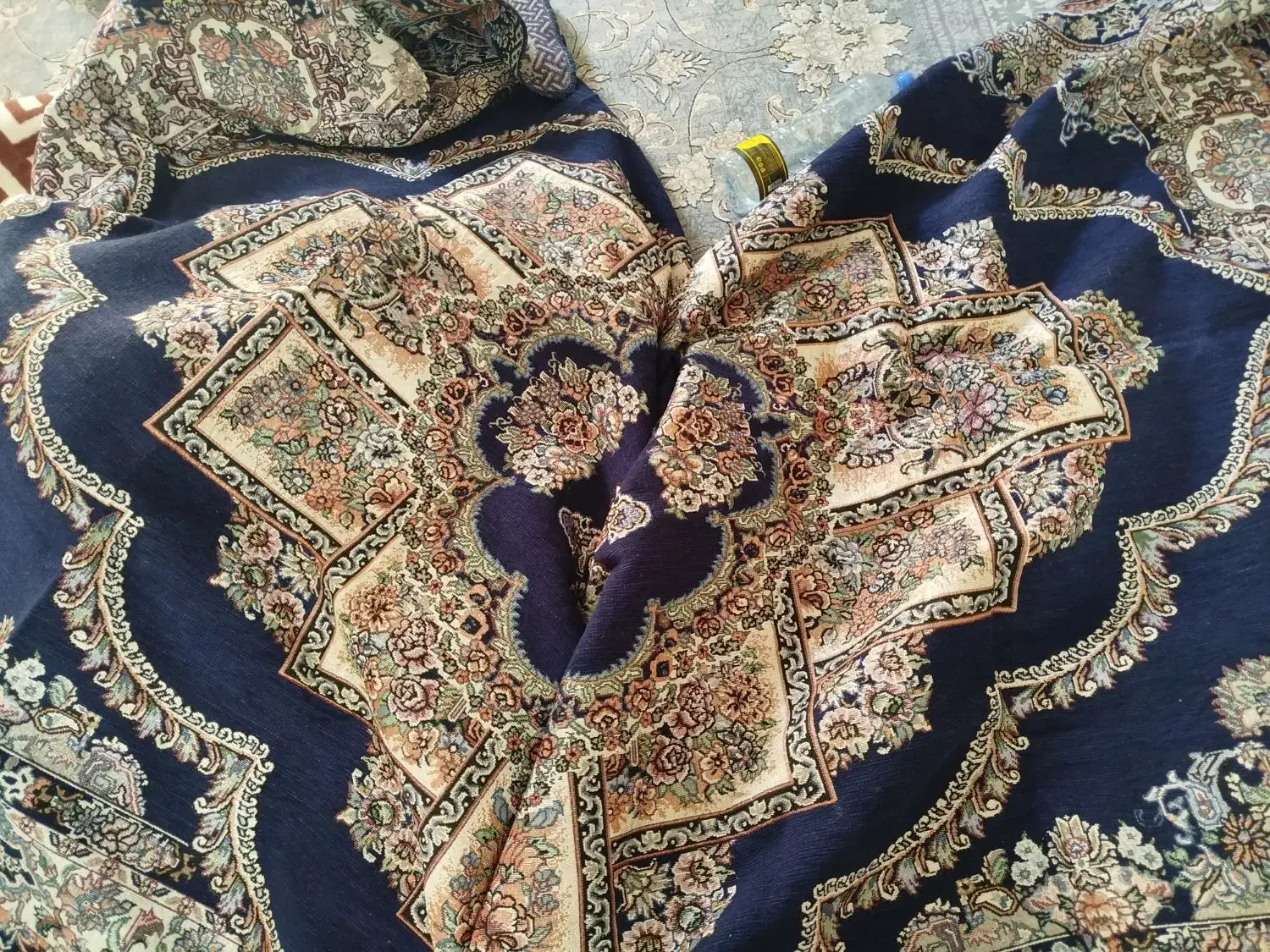 روفرشی|روفرشی|تربت جام, میان جام|دیوار