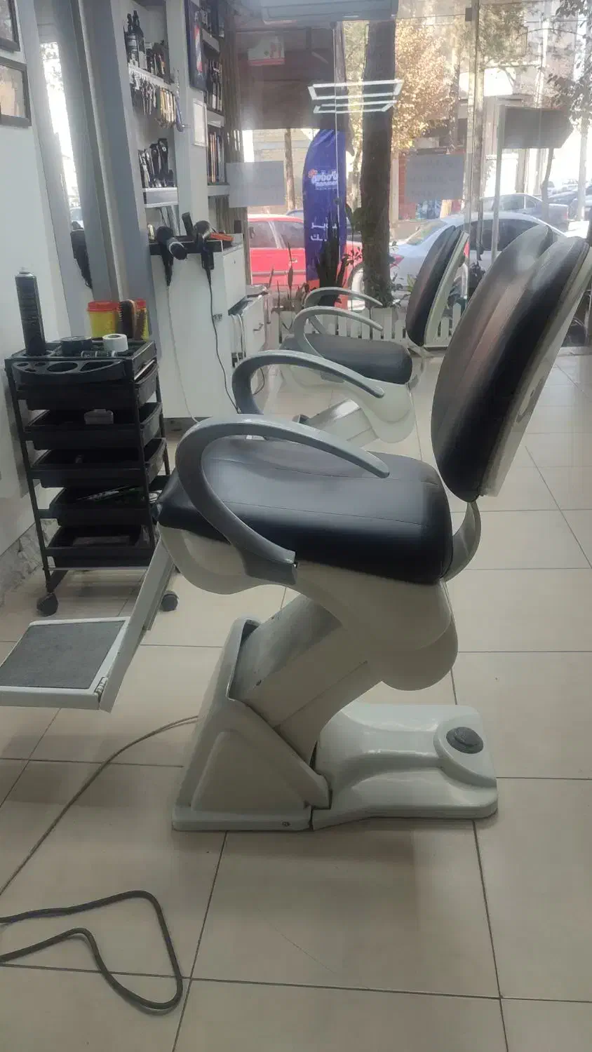 صندلی برقی|آرایشگاه و سالنهای زیبایی|شاهینشهر, گرگاب|دیوار
