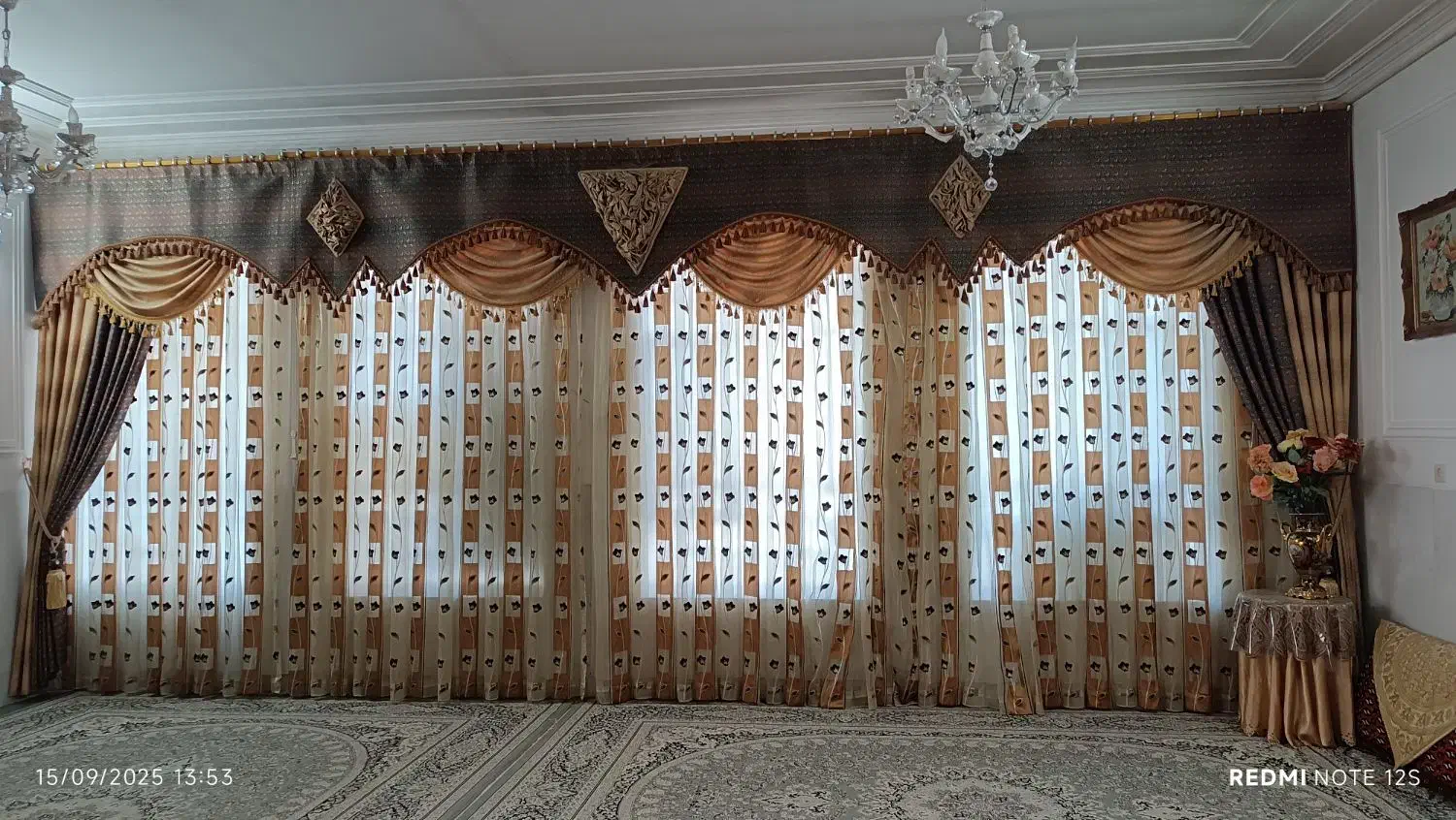پرده|پرده، رانر، رومیزی|مهریز, |دیوار