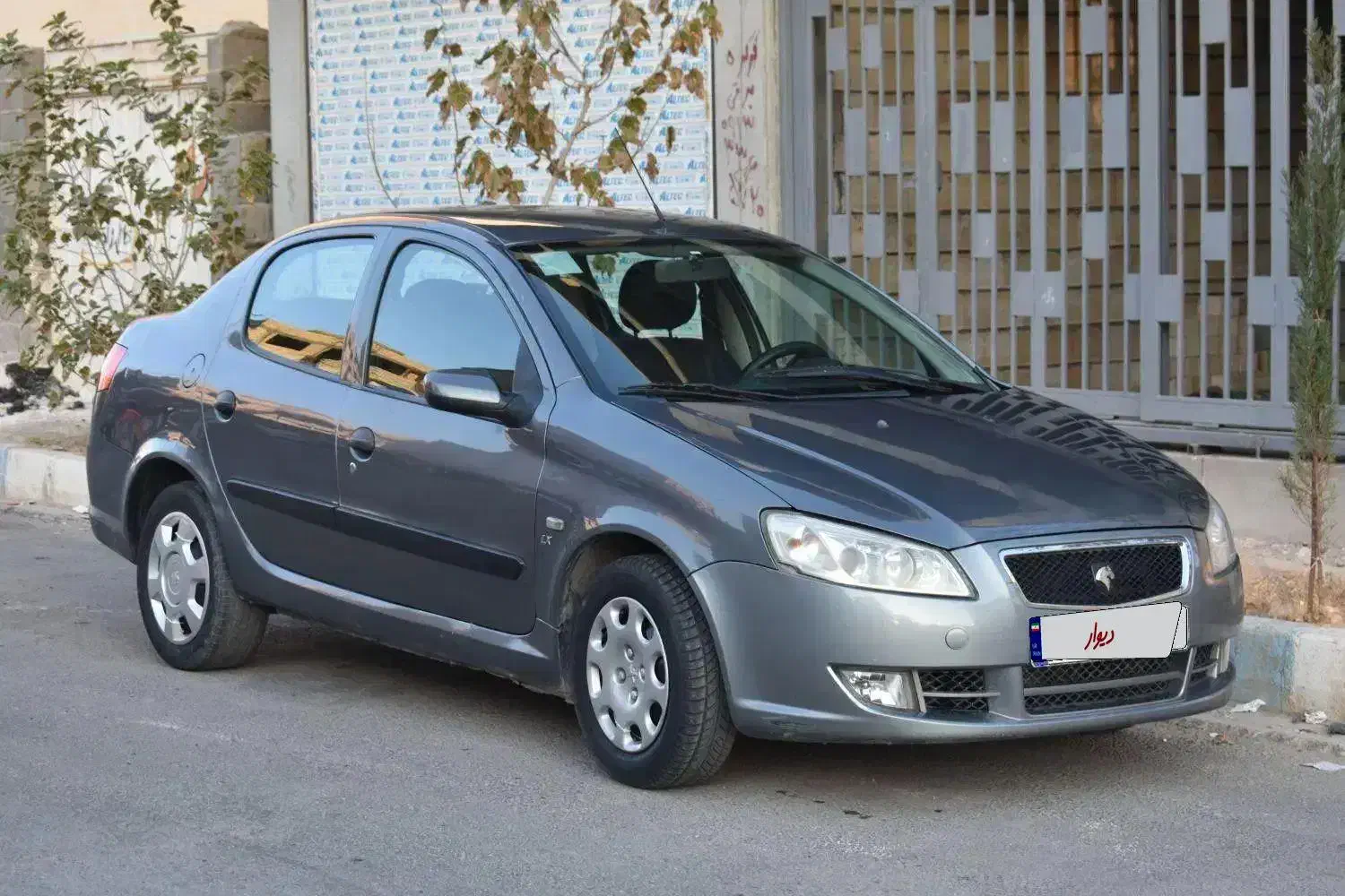 راناLXمدل95موتورtu5|خودرو سواری و وانت|اصفهان, کوی راه حق|دیوار