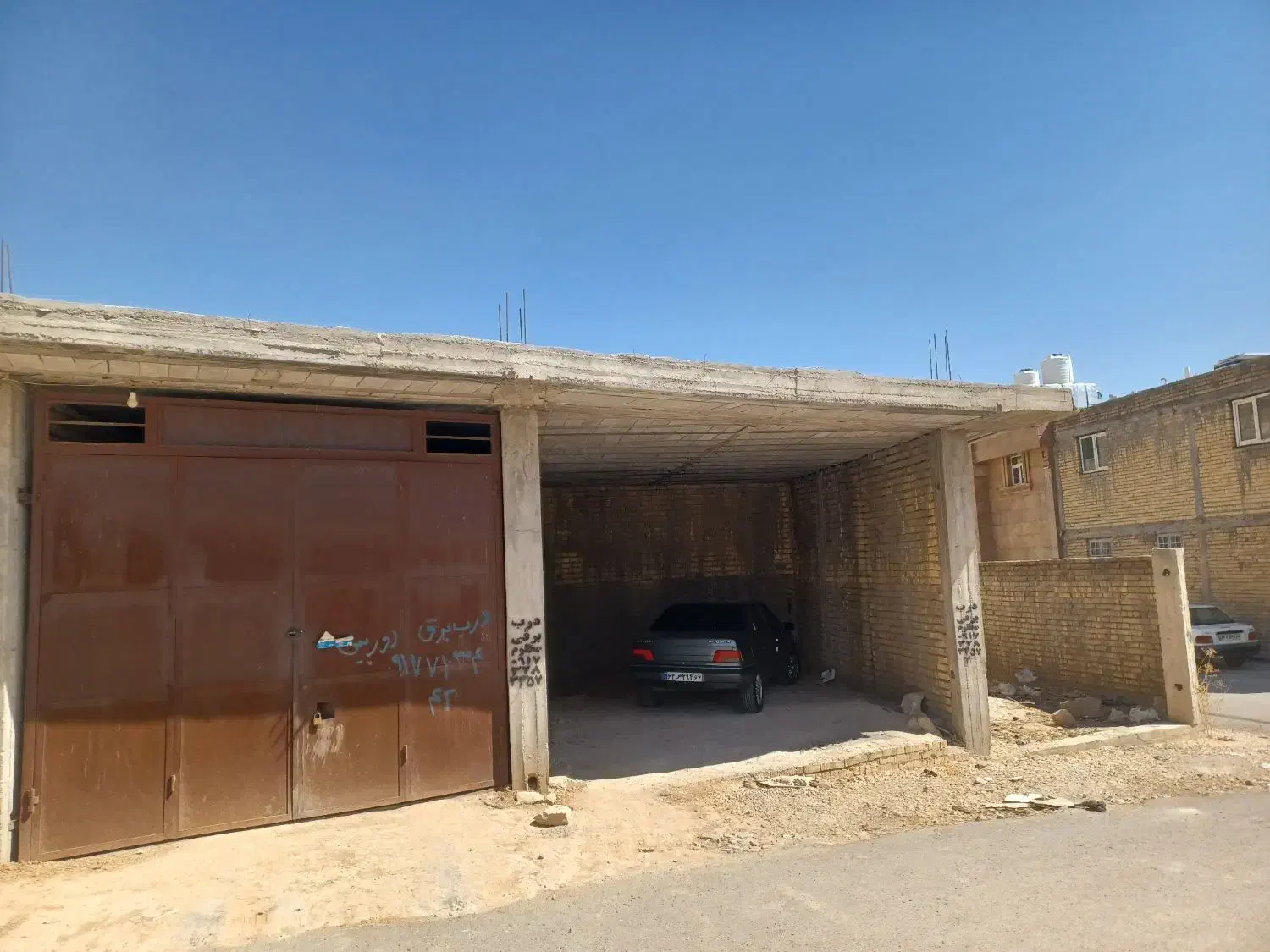 فروش تجاری مسکونی متراژ۱۳۵ متر سر دونبش|فروش خانه و ویلا|شیراز, کفترک|دیوار