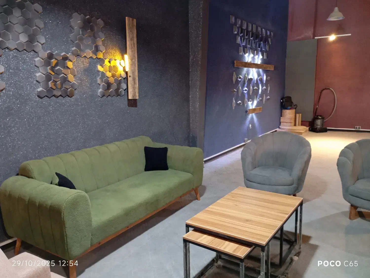 مبل نیم ست پنج نفره زیر قیمت خرید|مبلمان خانگی و میز عسلی|شیراز, سلطان آباد|دیوار