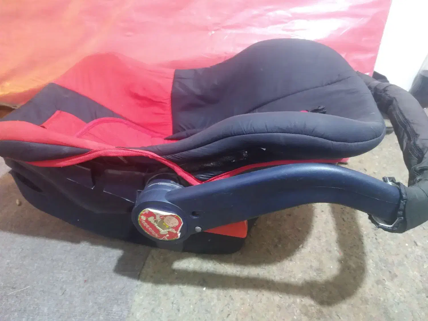 روروک و کریر نوزاد|کالسکه و لوازم جانبی|اسفراین, |دیوار