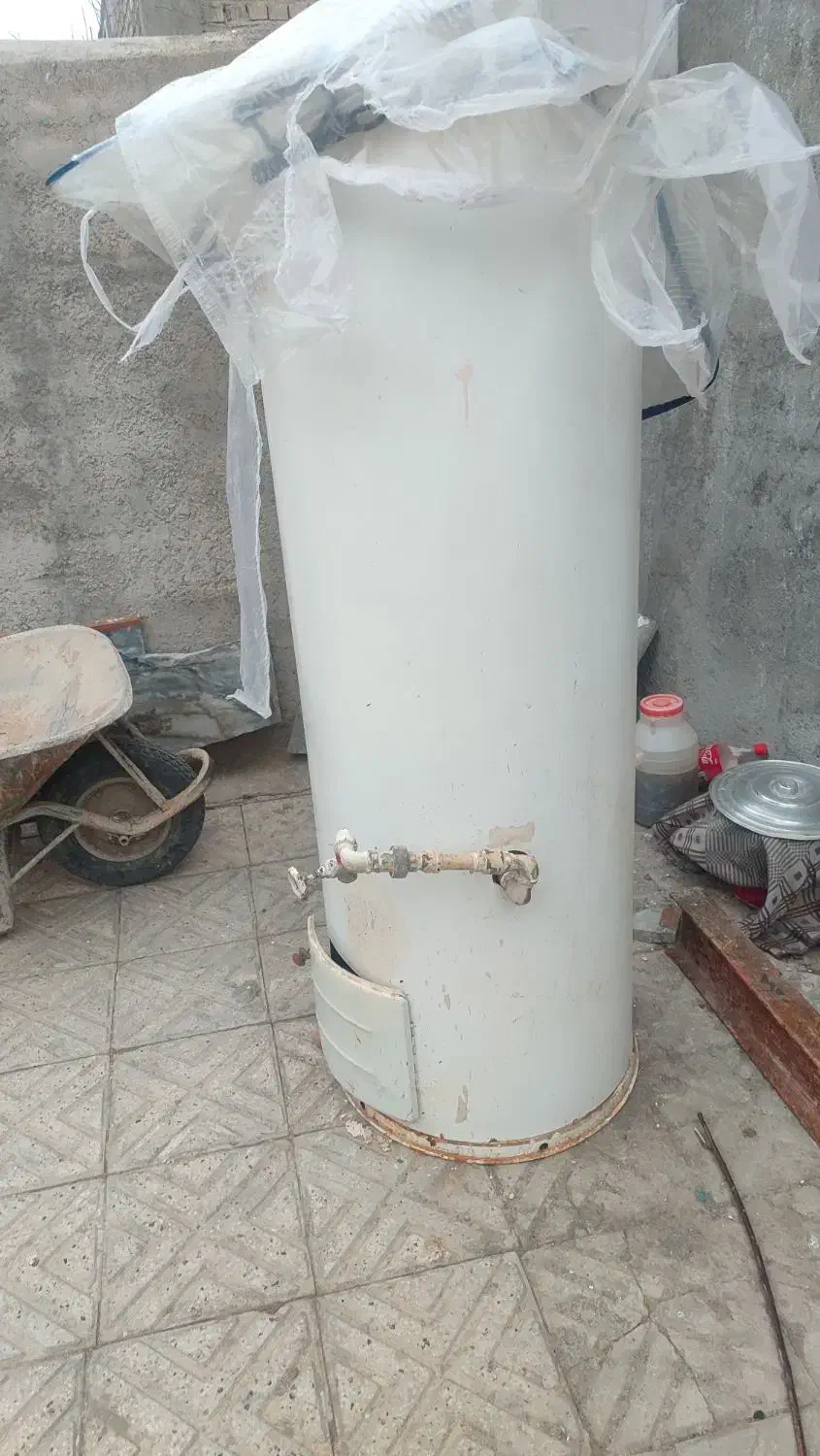 آبگرمکن زمینی سالم ب شرط|آبگرمکن، پکیج، شوفاژ|قوچان, |دیوار