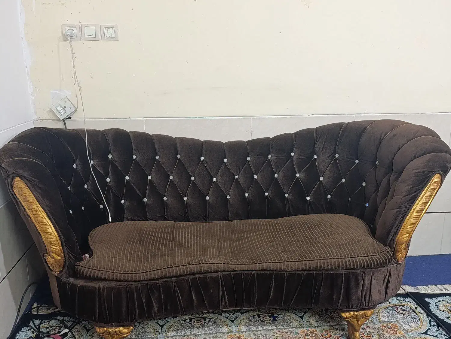 مبل چوب راش|مبلمان خانگی و میز عسلی|شیراز, کوشک میدان|دیوار