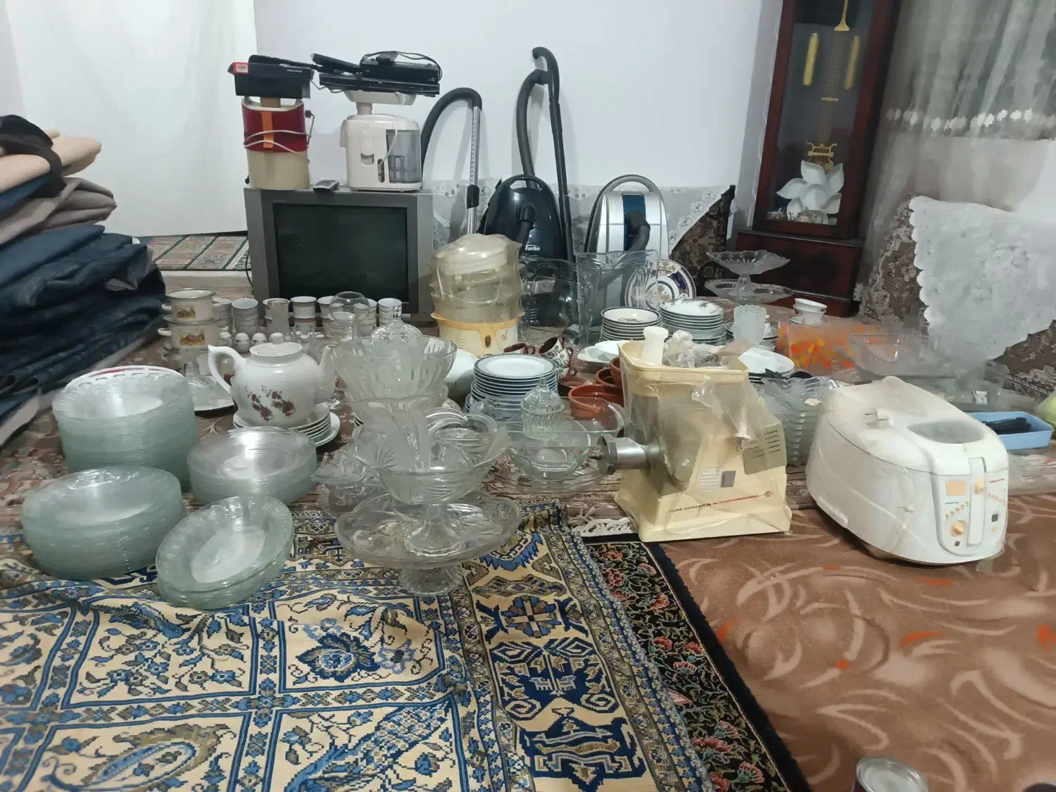 لوازم منزل جارو برقی و چینی جات|سایر لوازم برقی|مشهد, پنجتن|دیوار