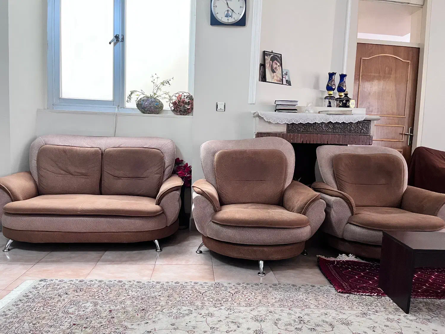 مبل 7 نفره|مبلمان خانگی و میز عسلی|شیراز, آبیاری|دیوار