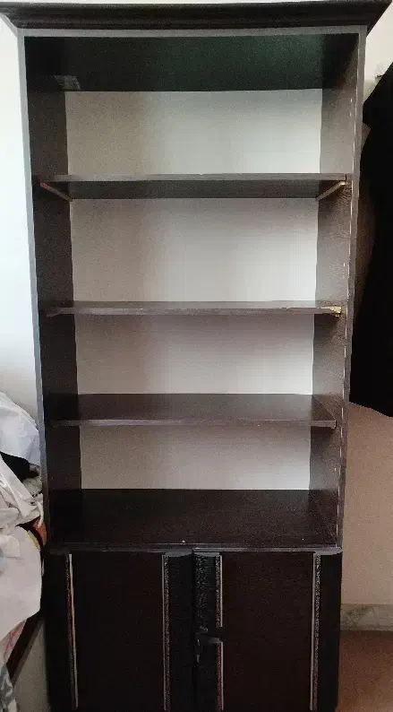 فروش فوری کتابخانه ۴ طبقه با یک کمد پایین|کتابخانه، شلف، قفسههای دیواری|کازرون, |دیوار