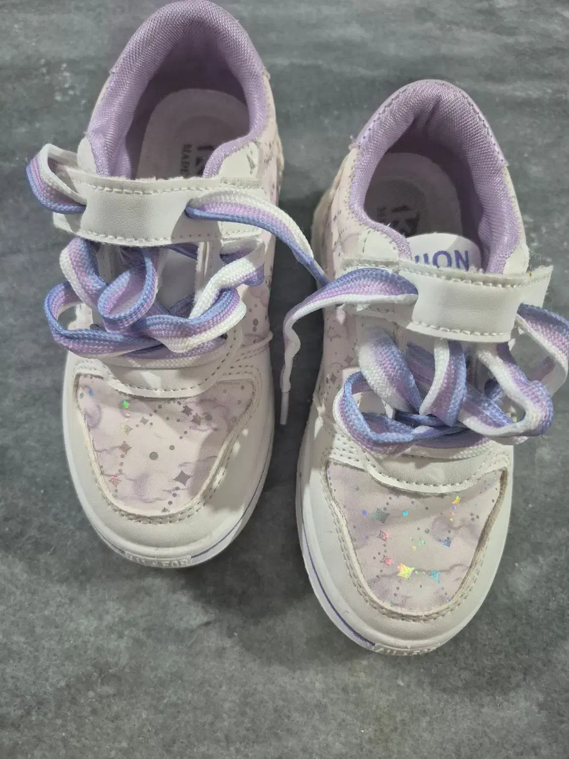 کفش دخترانه سایز ۲۸|کفش و لباس بچه|اردبیل, |دیوار