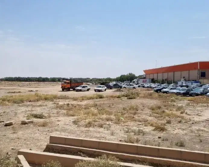 300 متر زمین آینده دار/ضلع غربی آلاچیق ها(هایپر)|فروش زمین و ملک کلنگی|شاهین‌شهر, خانه کارگر|دیوار