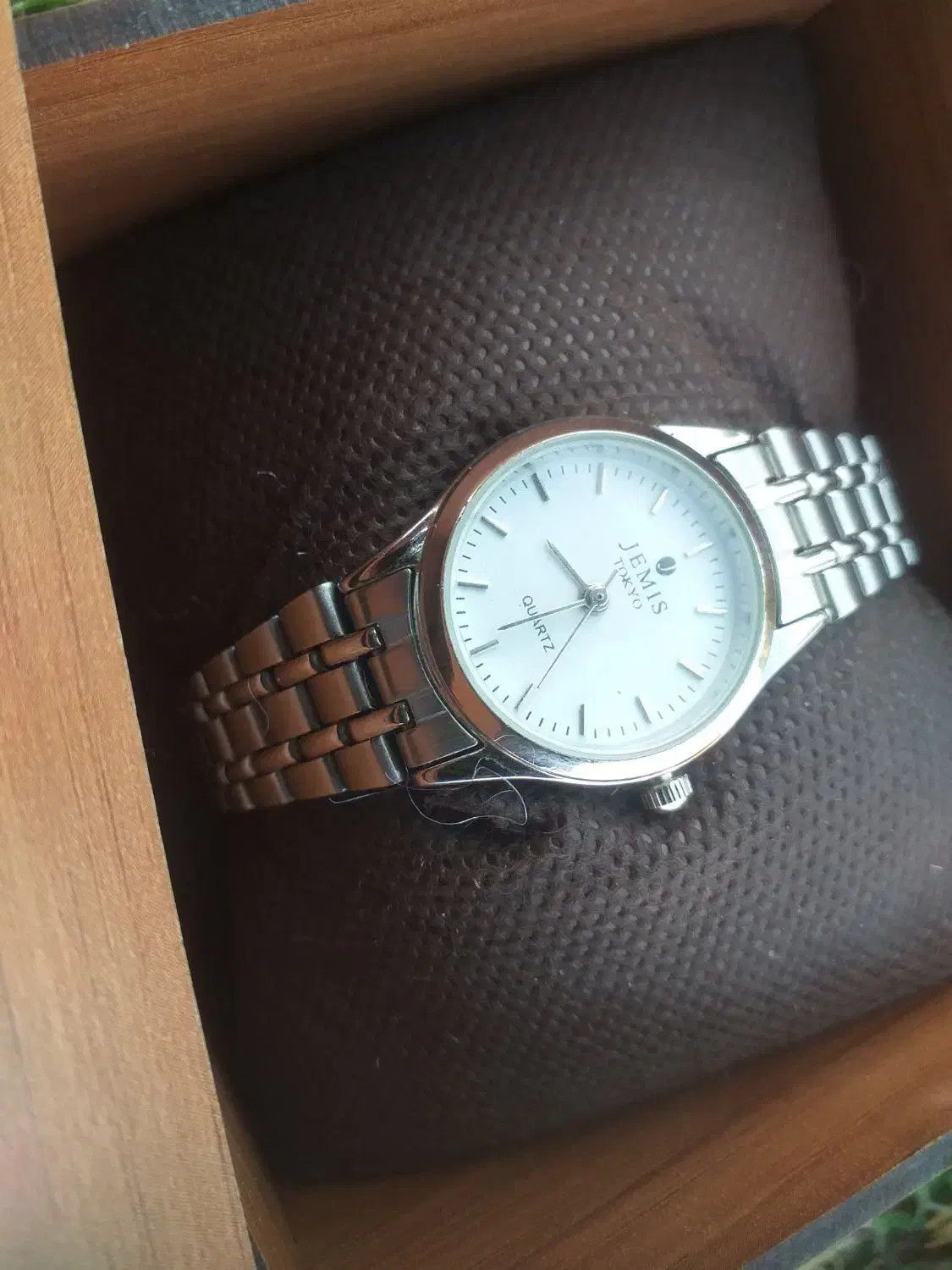 ساعت|ساعت|تویسرکان, |دیوار