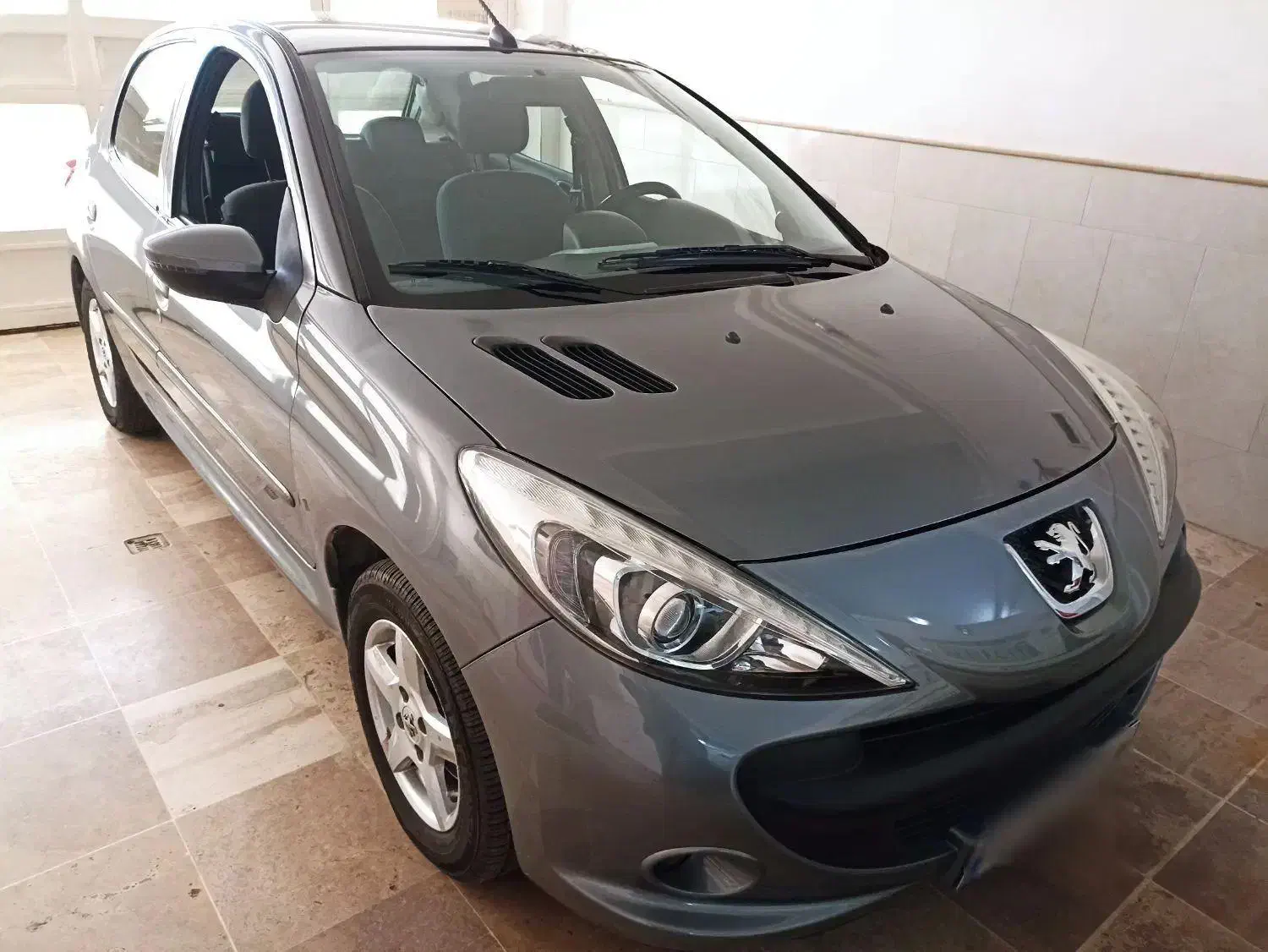 207اتومات مدل 96 تمام رنگ  فول سفارشی|خودرو سواری و وانت|قم, چهل درخت‎|دیوار